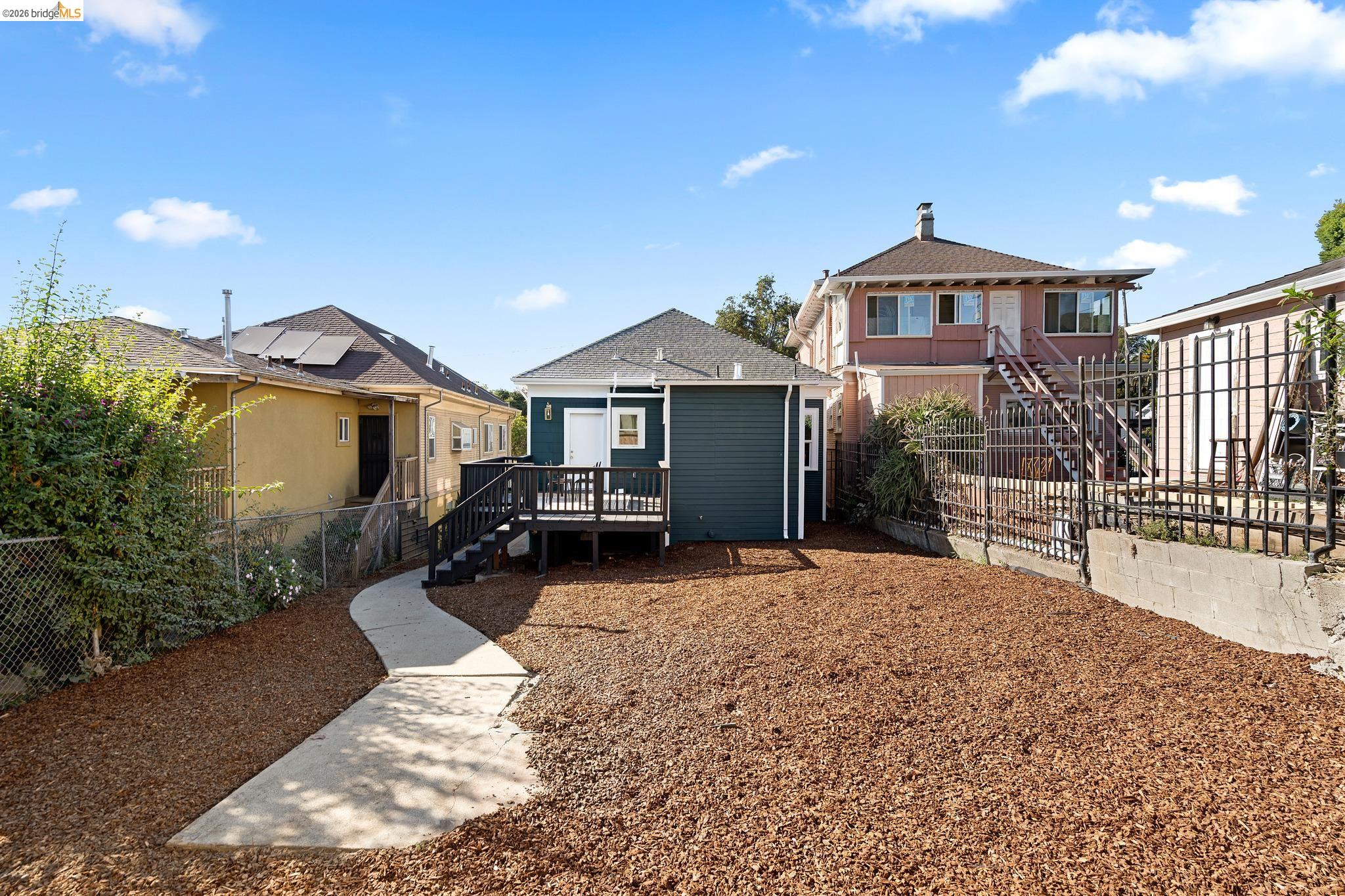 2630 Highland Ave, Oakland CA 94606 — photo 42