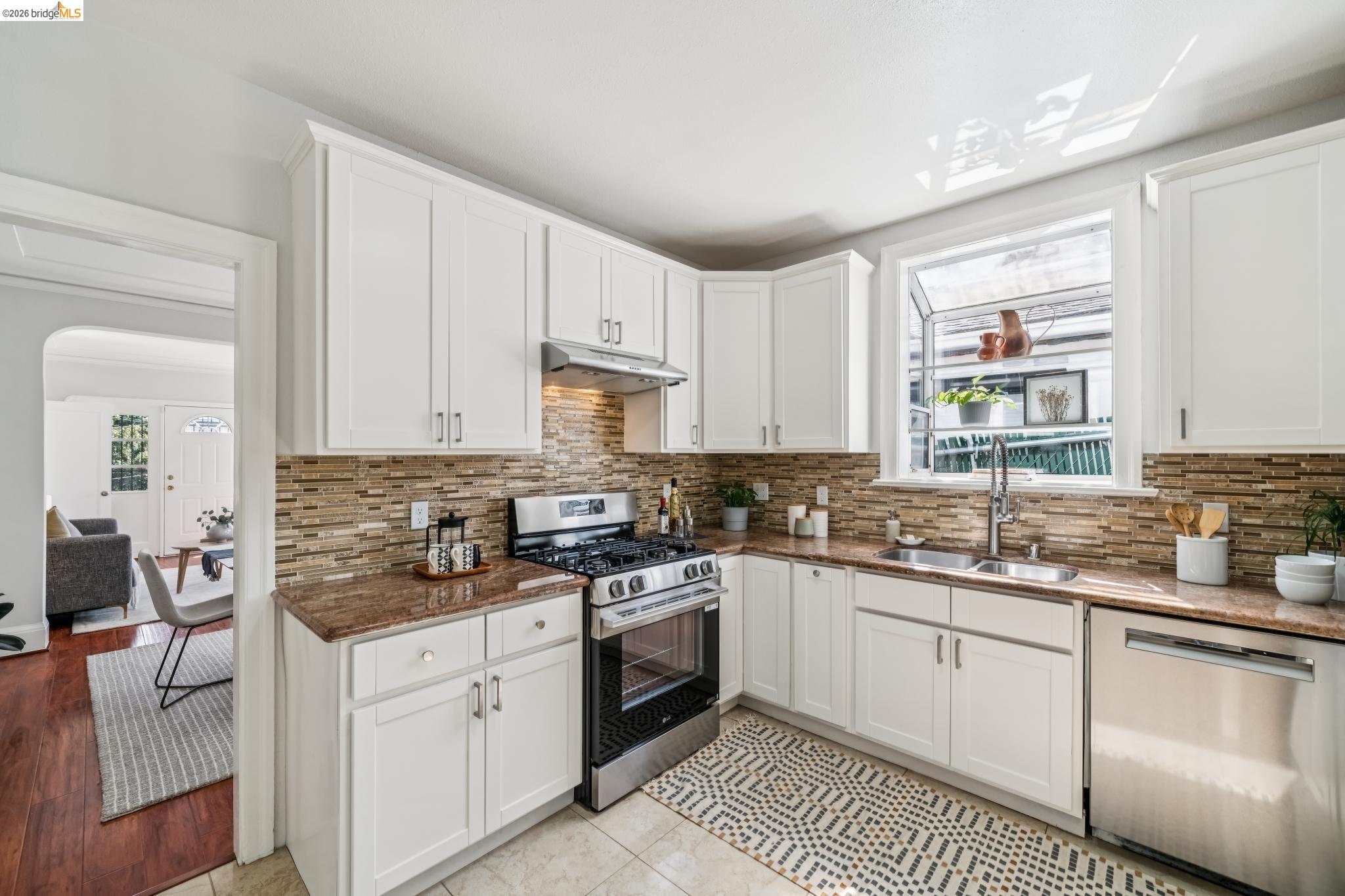 2229 21St Ave, Oakland CA 94606 — photo 14