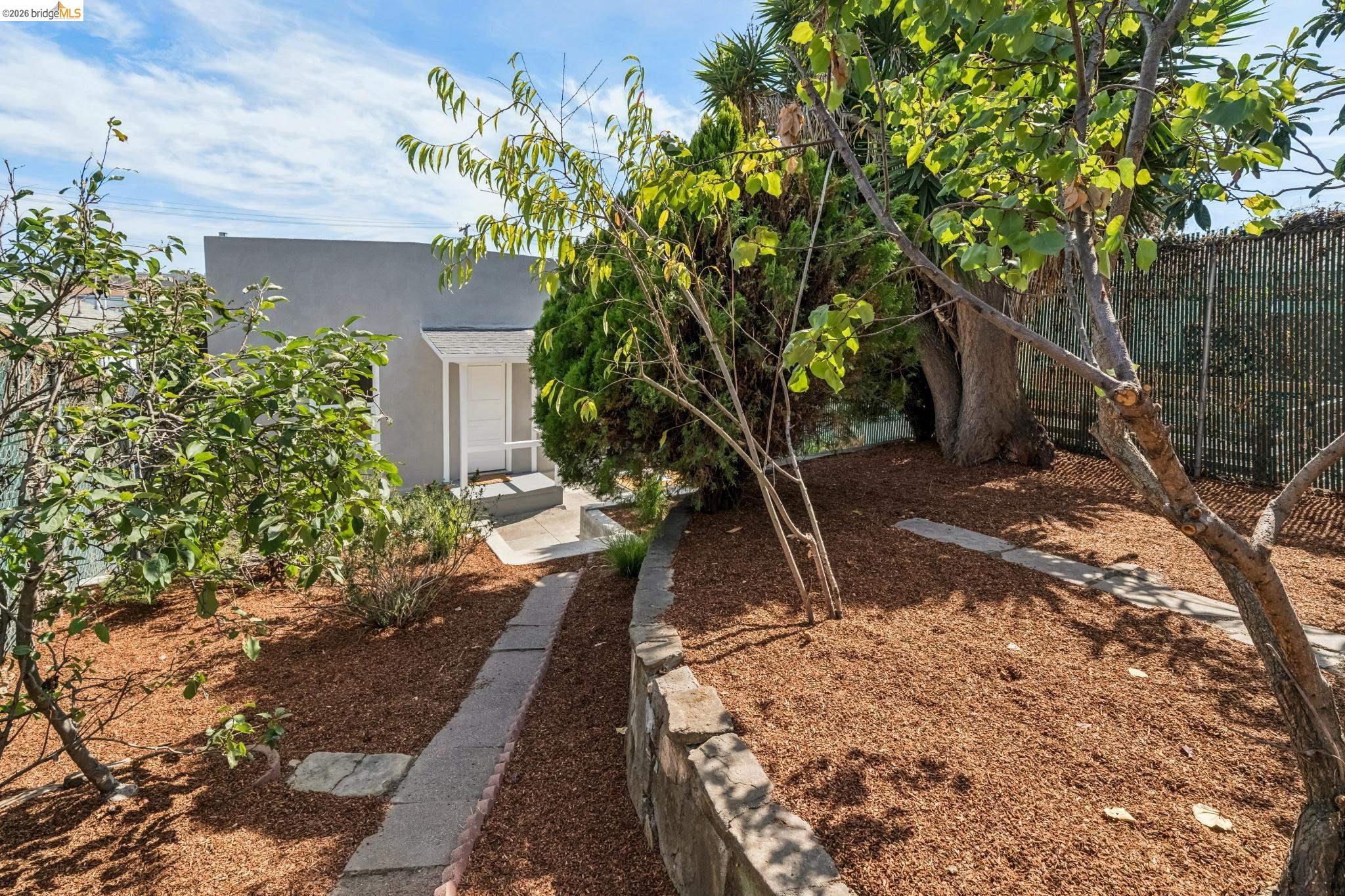2229 21St Ave, Oakland CA 94606 — photo 35