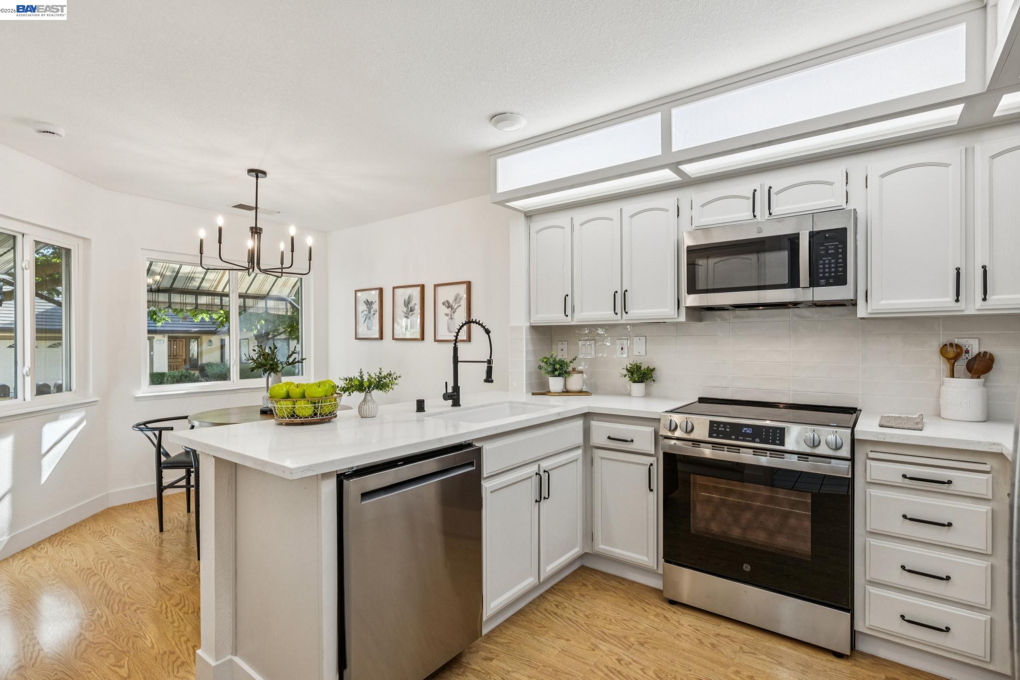 7673 Helmsdale Dr, San Jose CA 95135 — photo 10