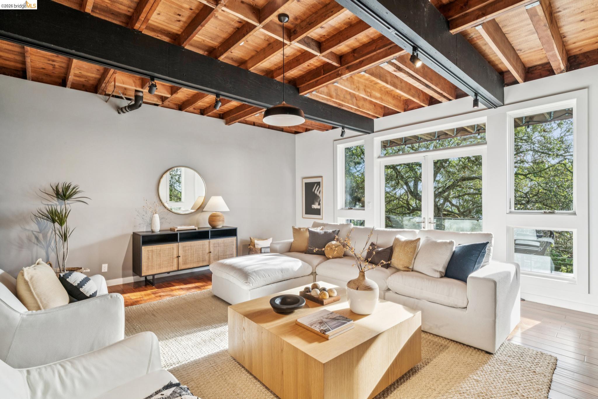 25 Ascot Court, Oakland CA 94611 — photo 5