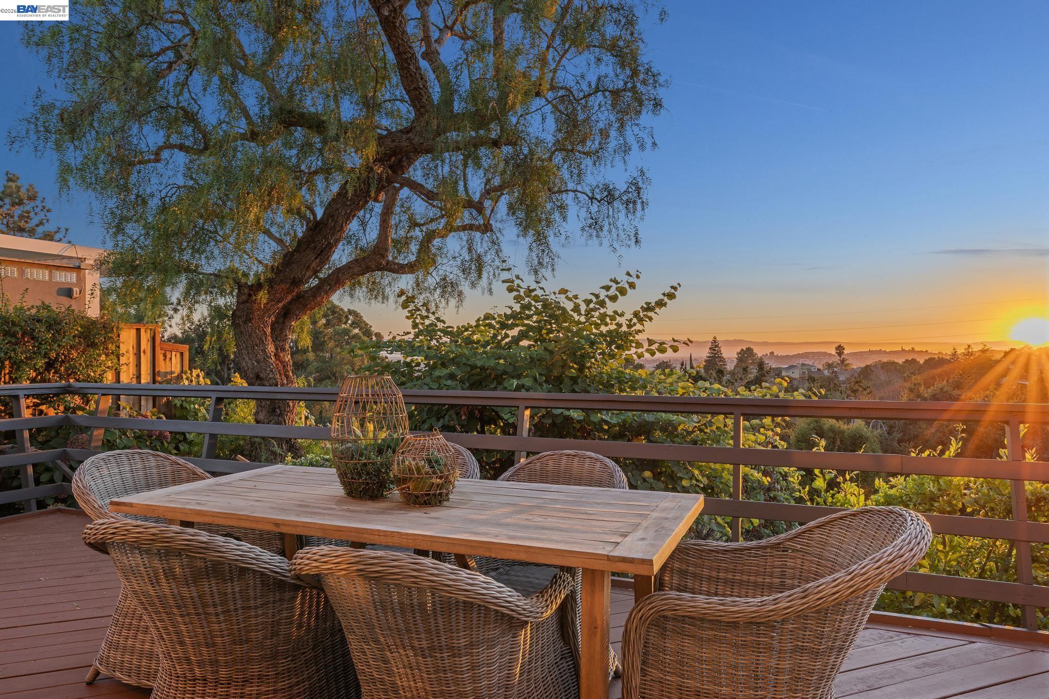 5624 Greenridge Rd, Castro Valley CA 94552 — photo 5