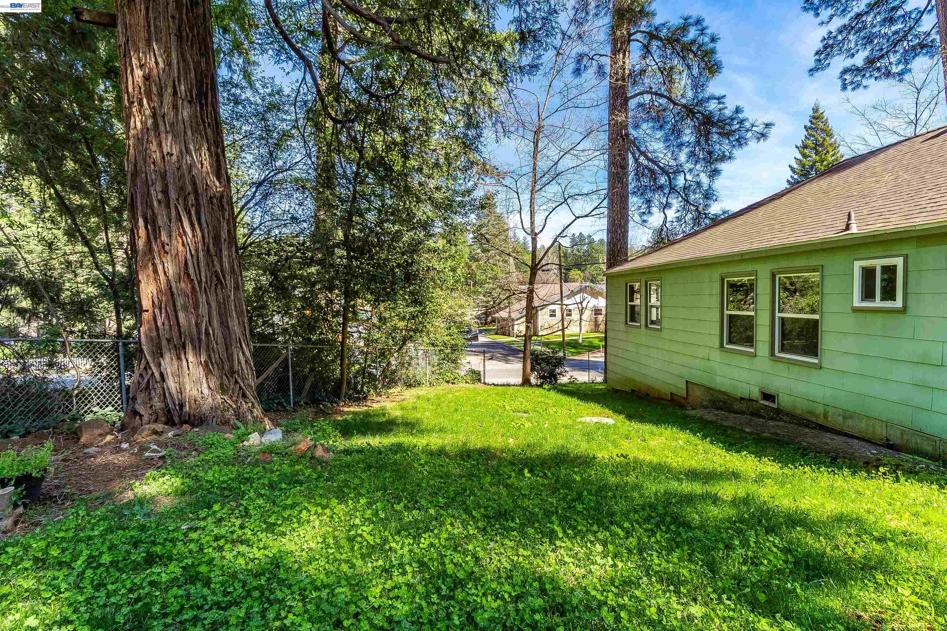 11896 Nancy Ln, Grass Valley CA 95945 — photo 37