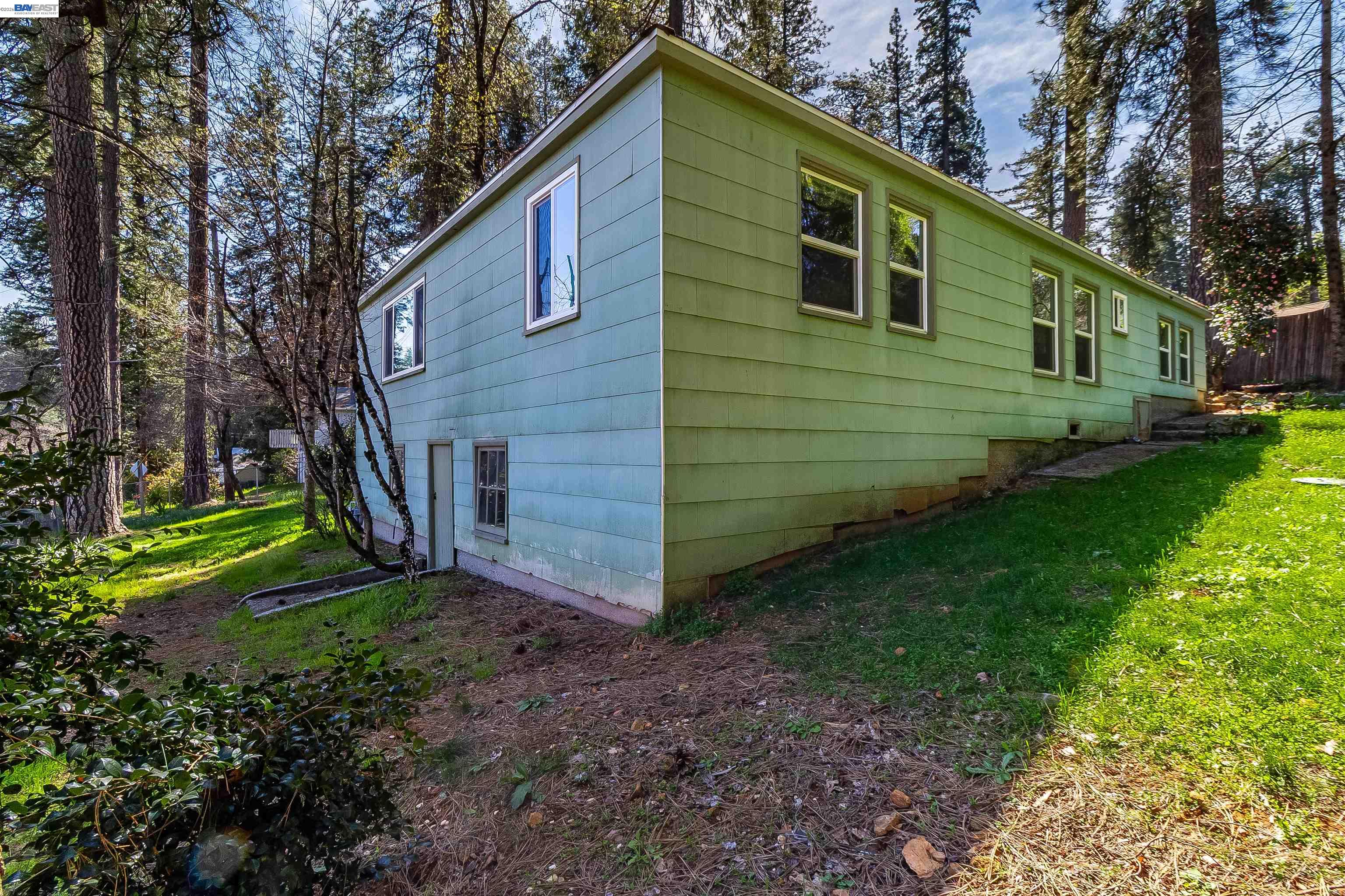 11896 Nancy Ln, Grass Valley CA 95945 — photo 38
