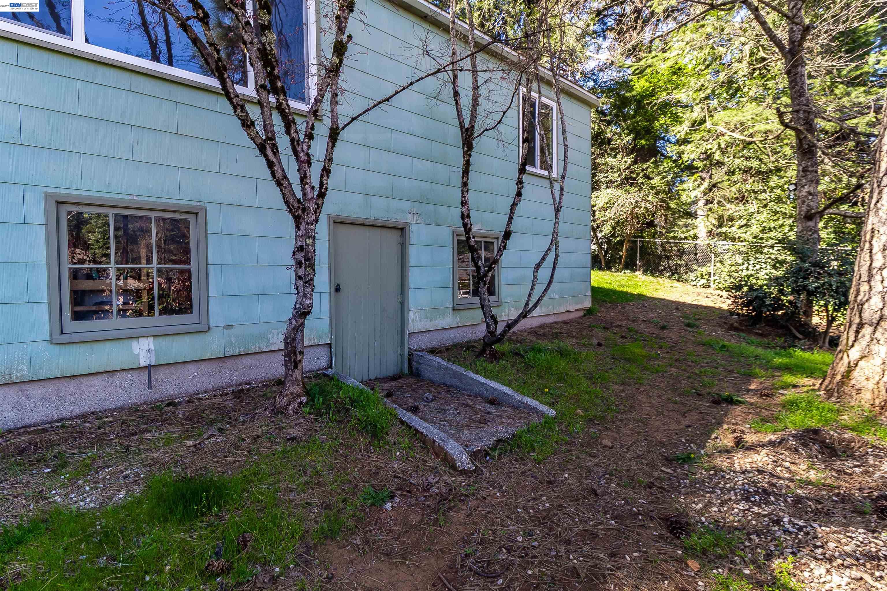 11896 Nancy Ln, Grass Valley CA 95945 — photo 40