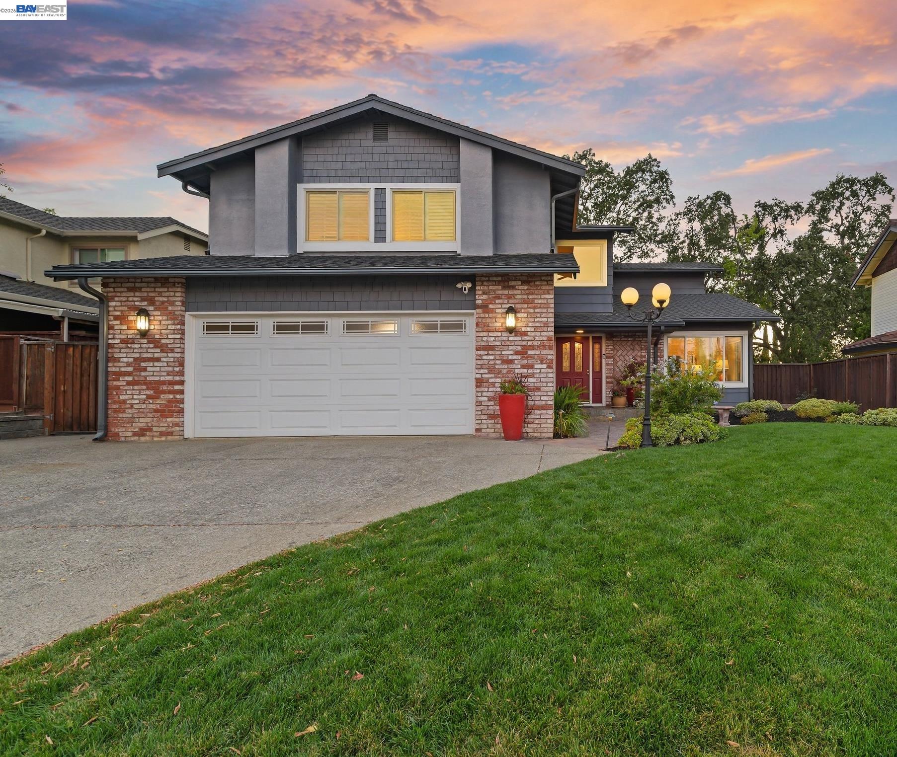 Front Image Thumbnail for BE41150547