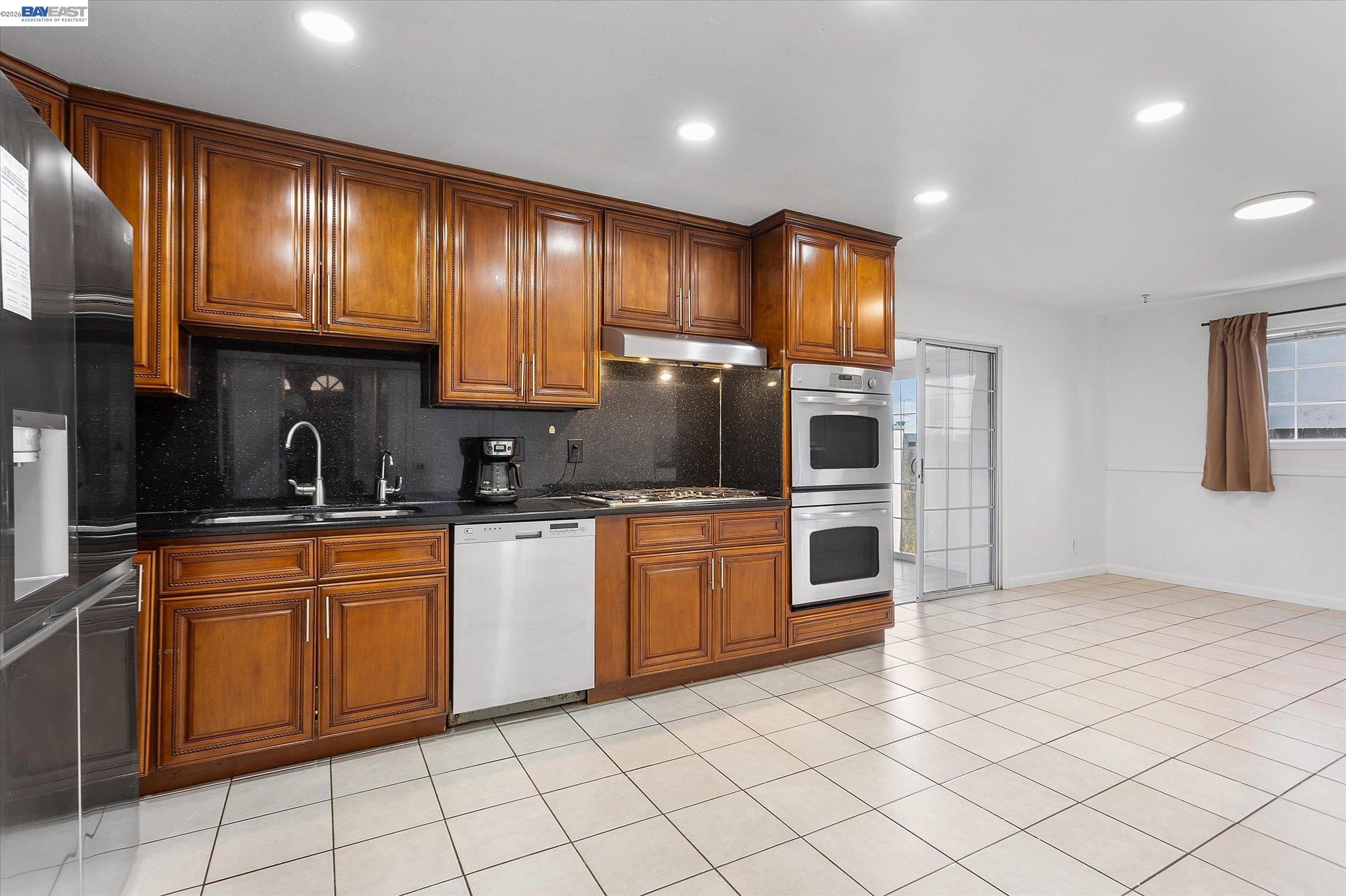 2775 Tipperary Ave, South San Francisco CA 94080 — photo 11