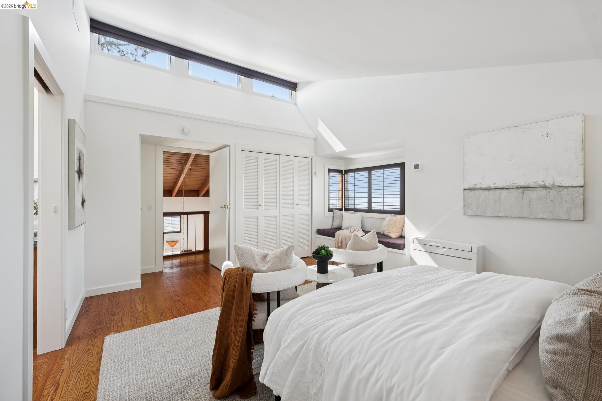 17 Senior Ave