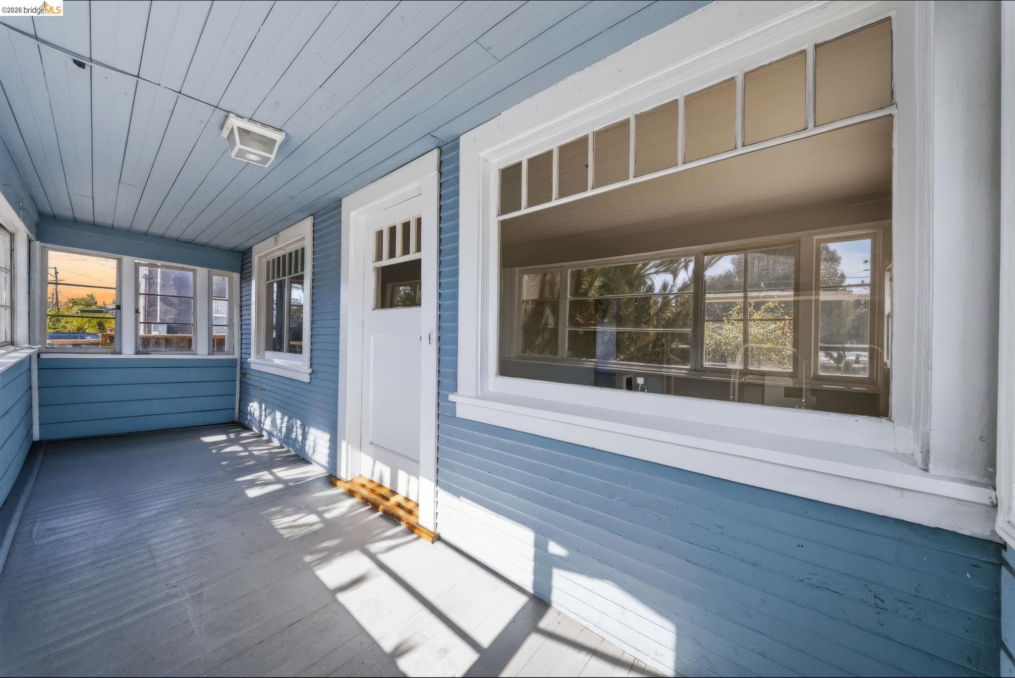 Front Image Thumbnail for EB41151477