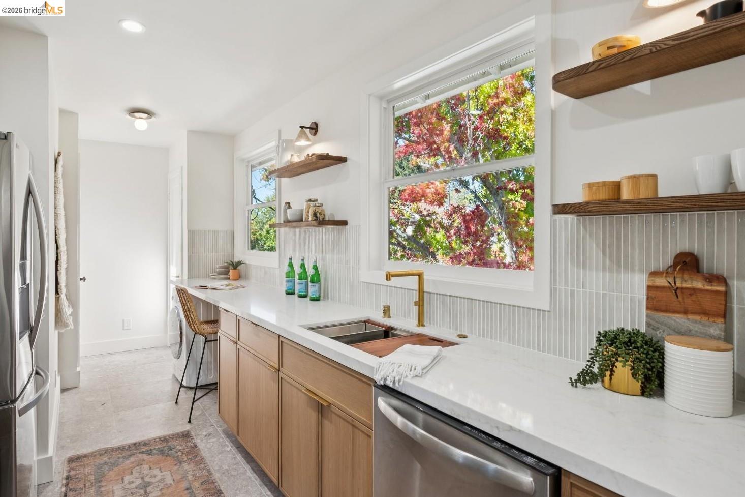 323 63rd Street C, Oakland