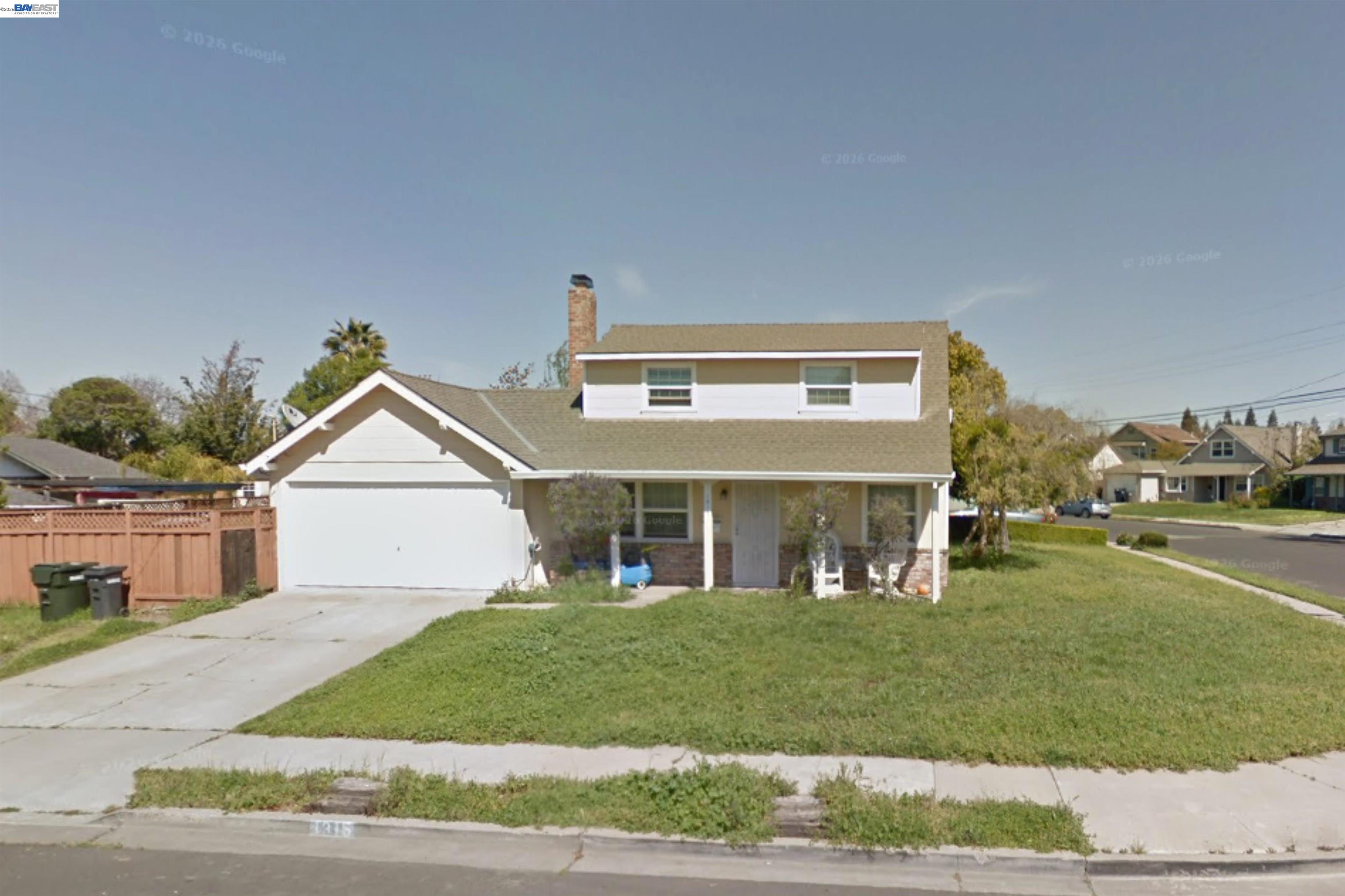 1315 Hillview Dr