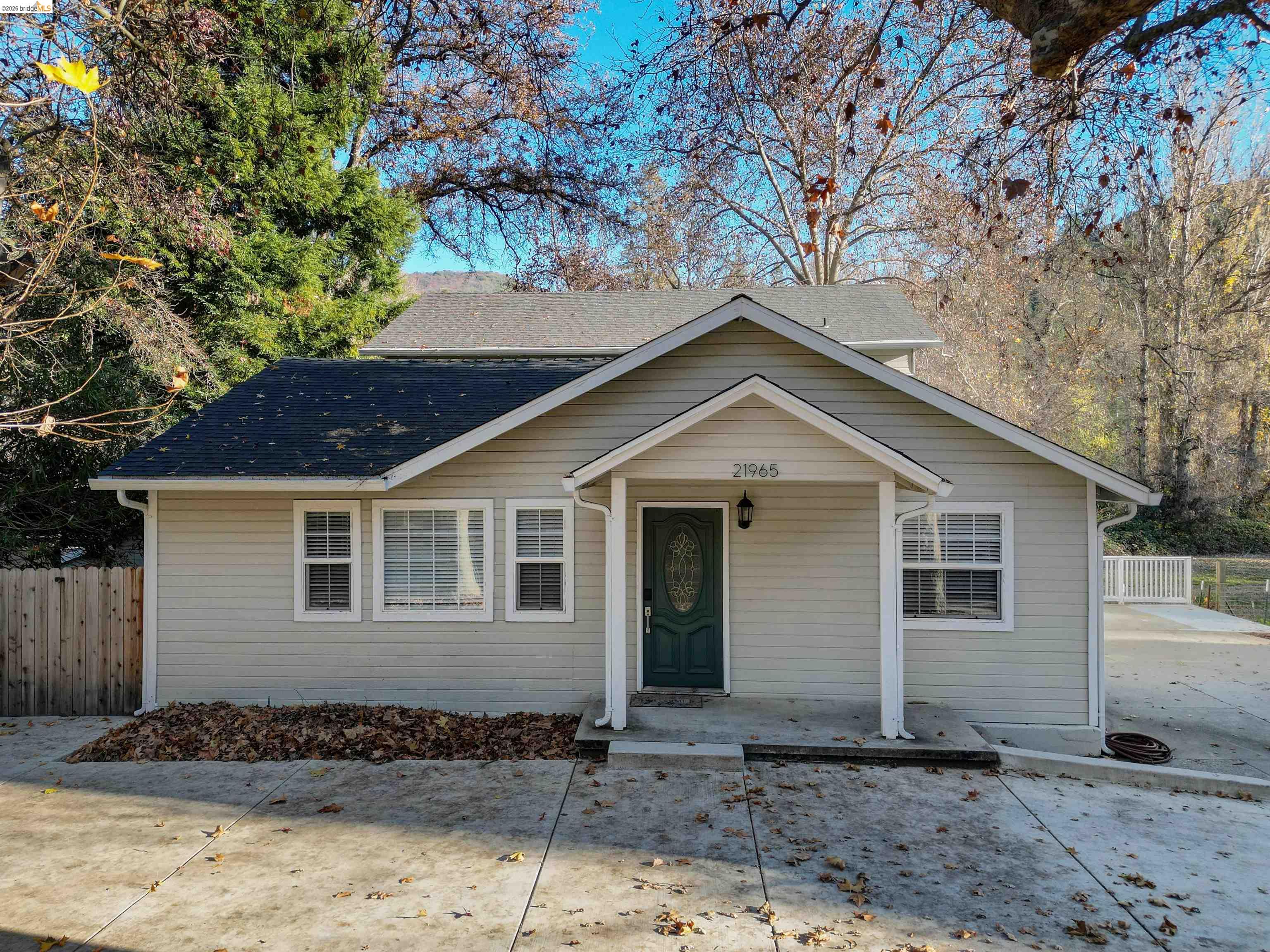 Property photo 3