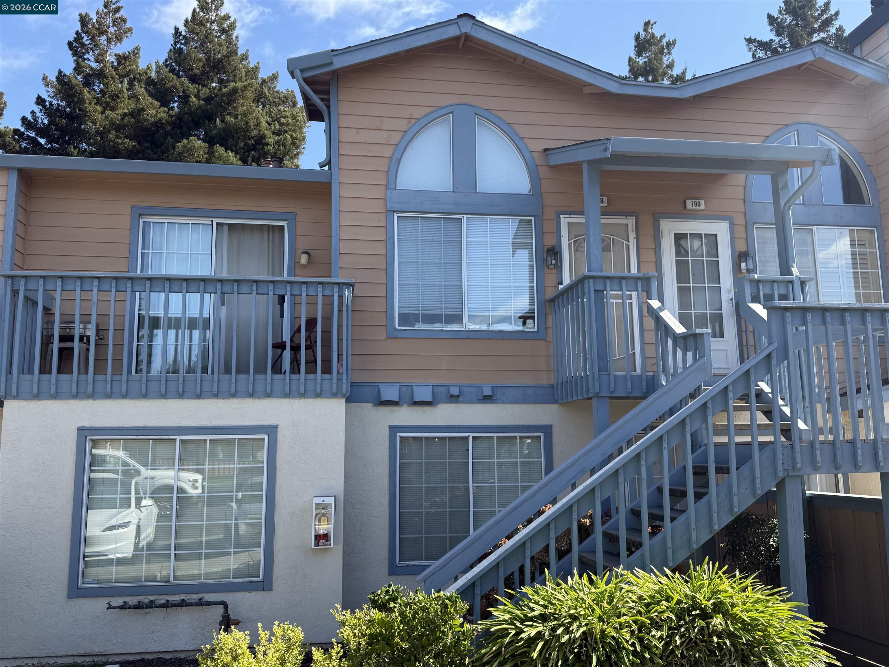 198 Glenwood, Hercules