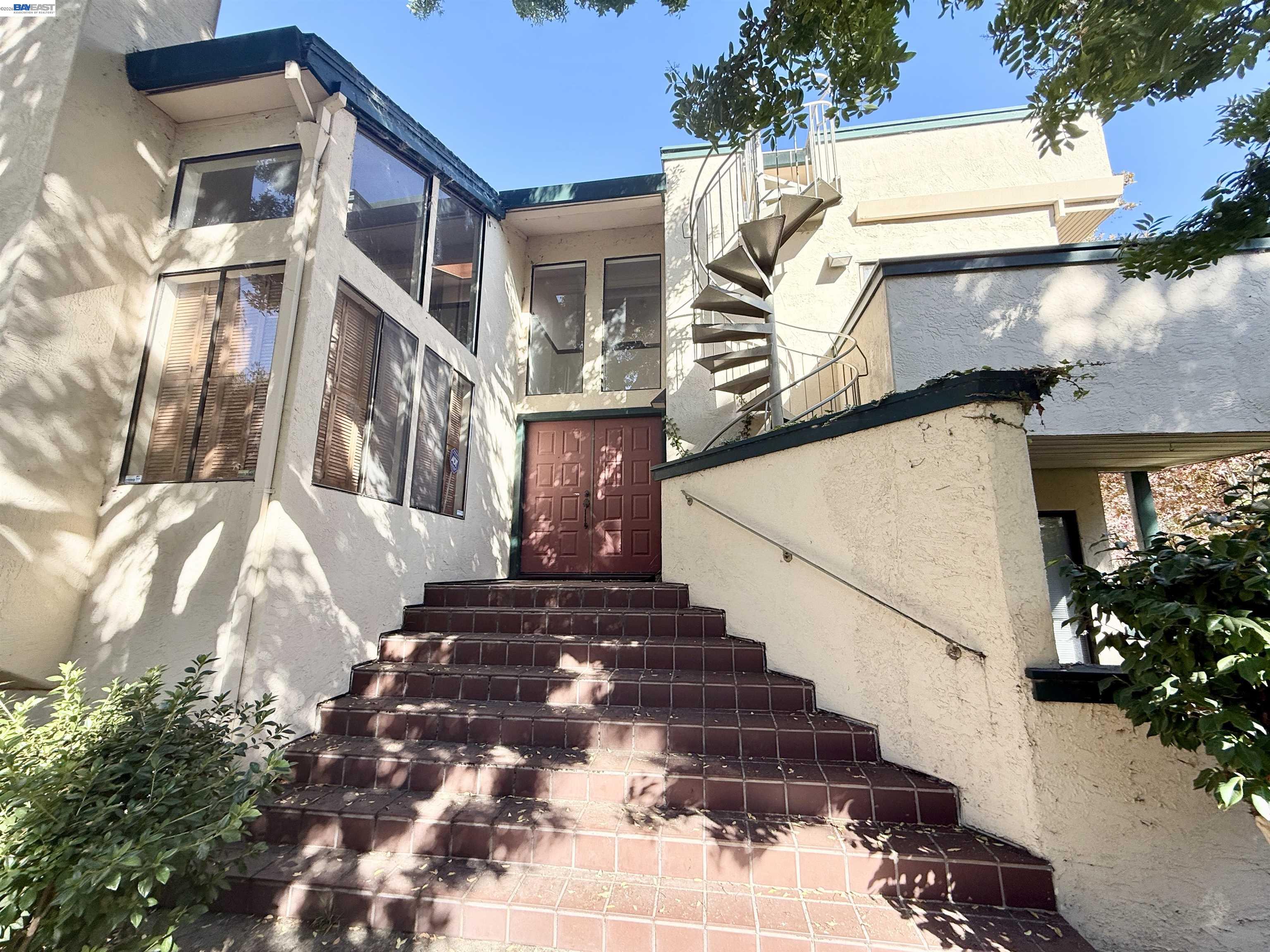 214 Baywood Rd