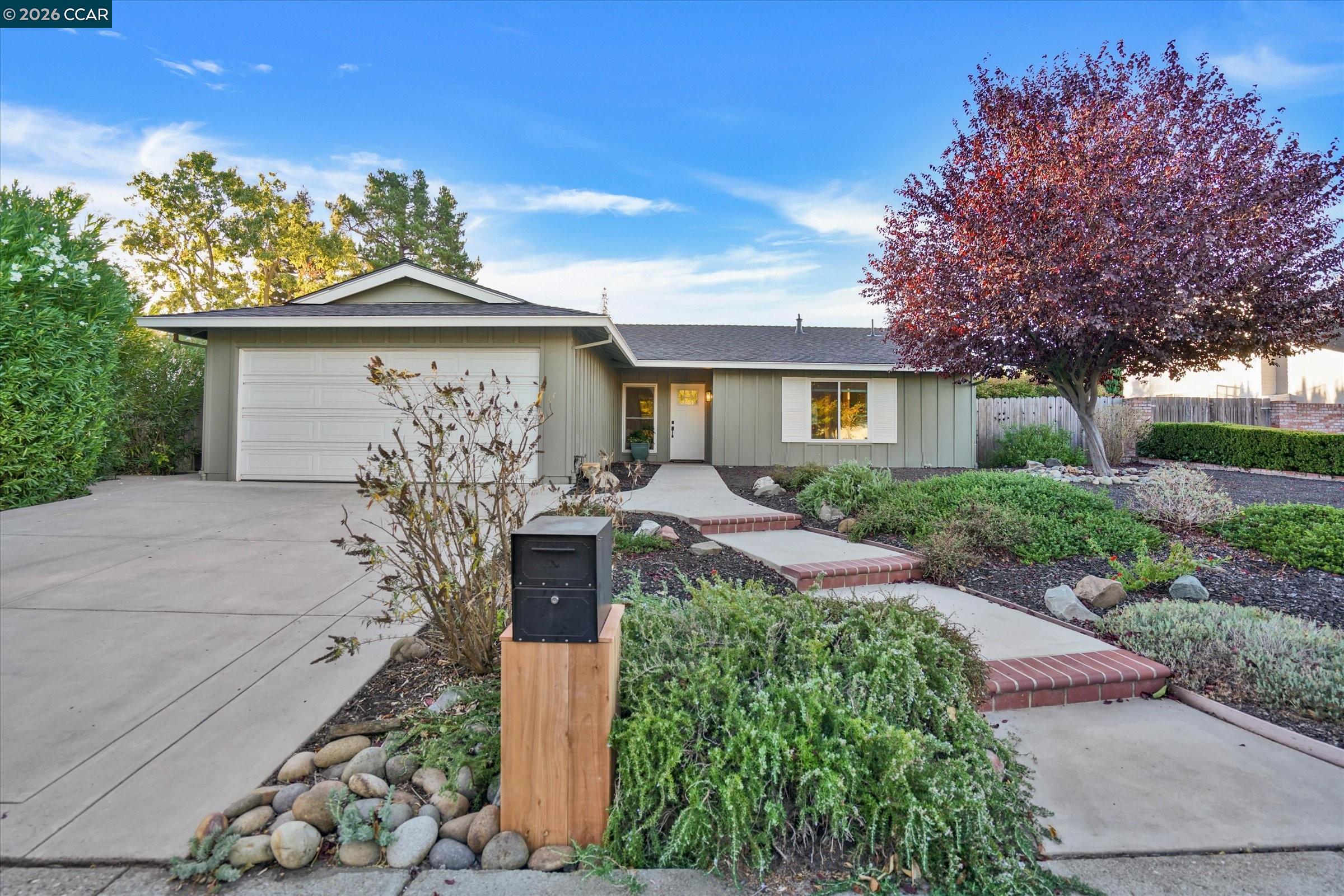 2816 Aptos Way
