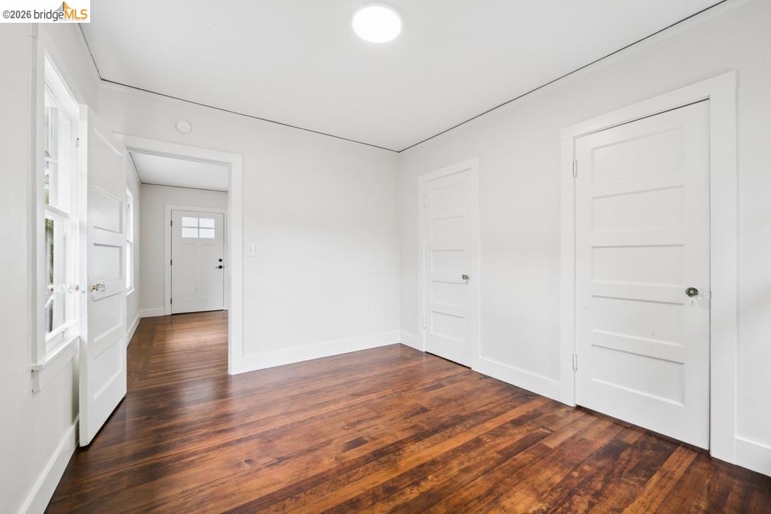 845 Neilson