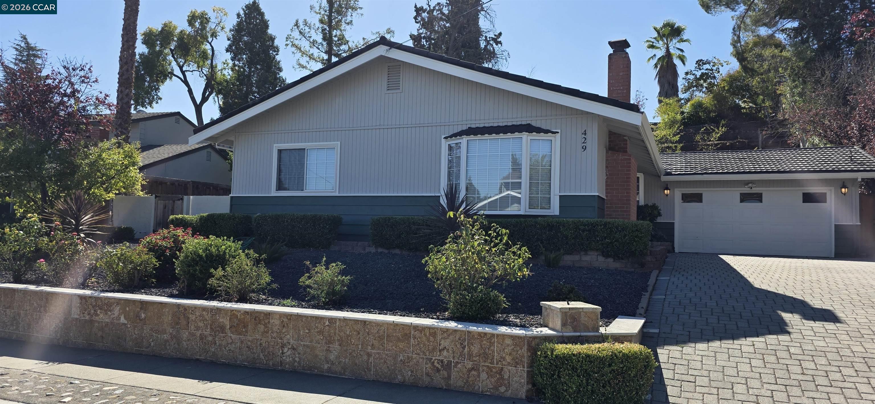 429 Roanoke Dr