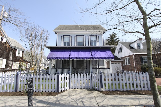 The deSatnick Real Estate Team