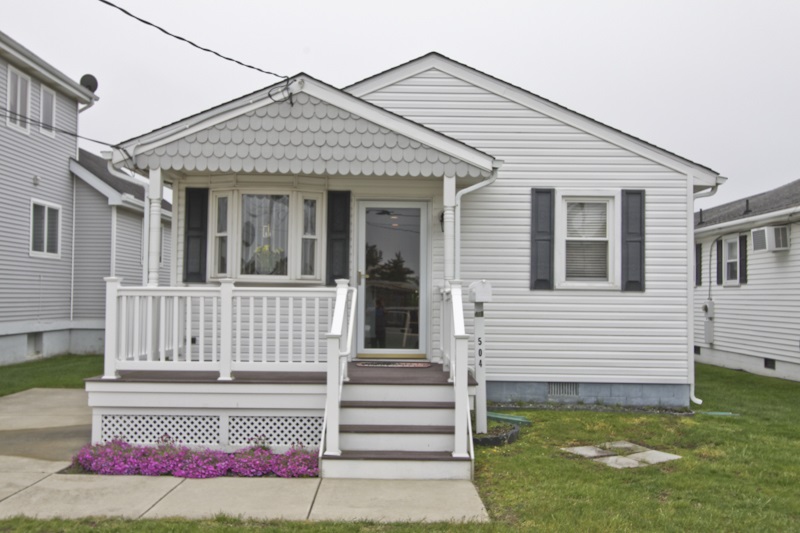 The deSatnick Real Estate Team