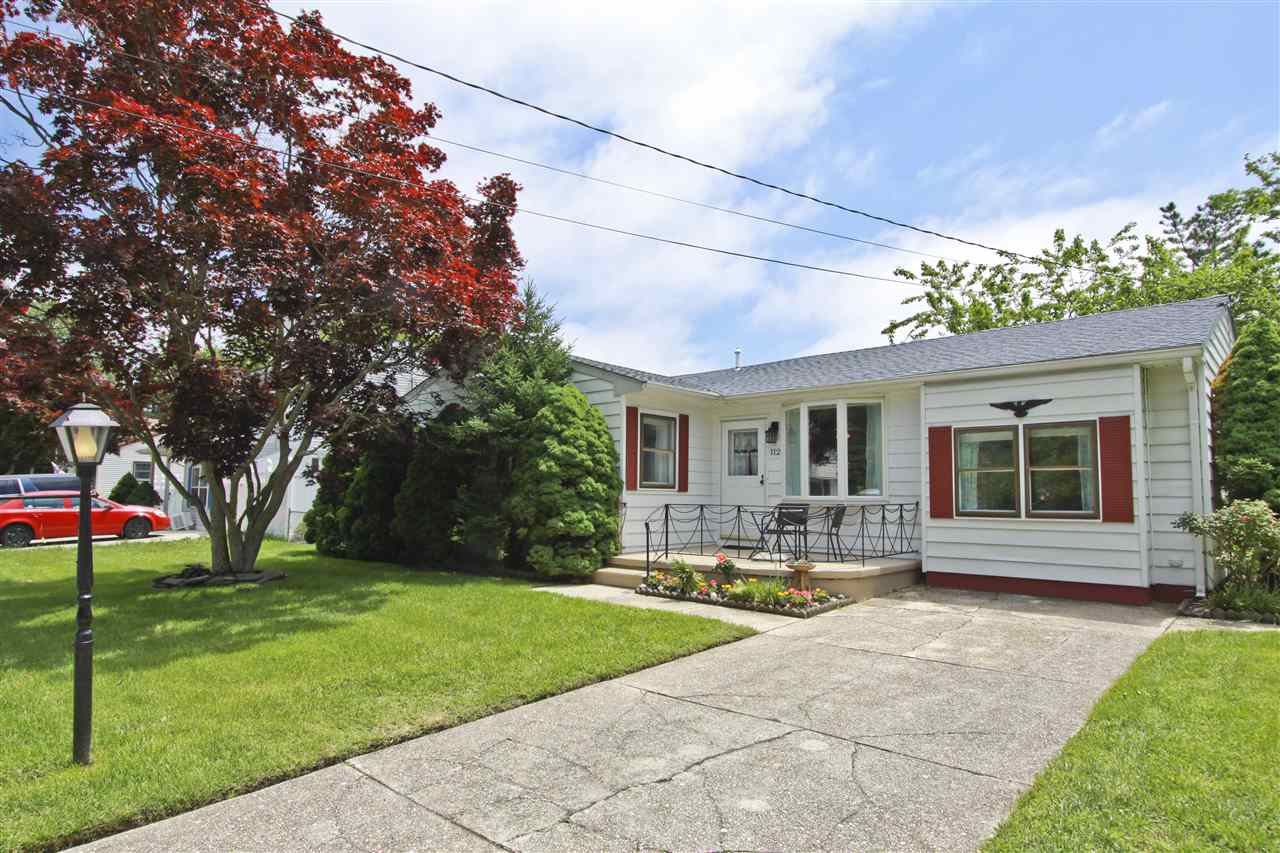 The deSatnick Real Estate Team