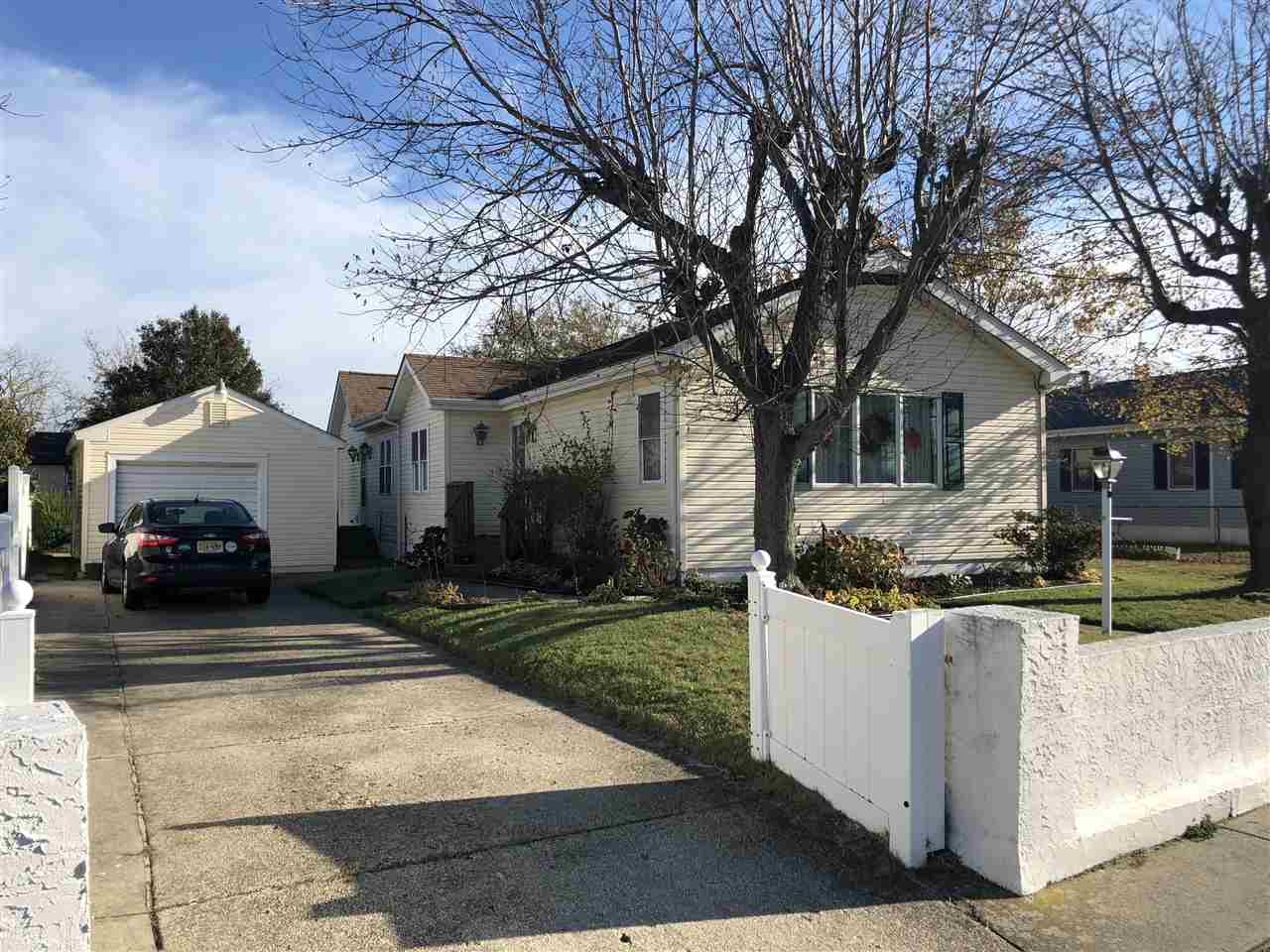 The deSatnick Real Estate Team