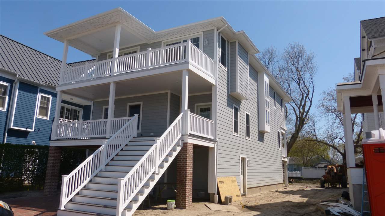 The deSatnick Real Estate Team