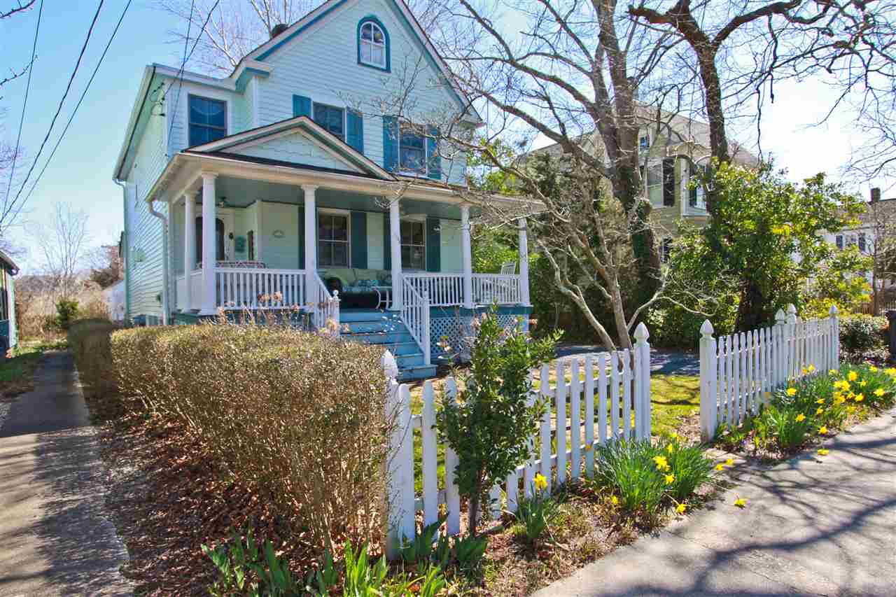 The deSatnick Real Estate Team