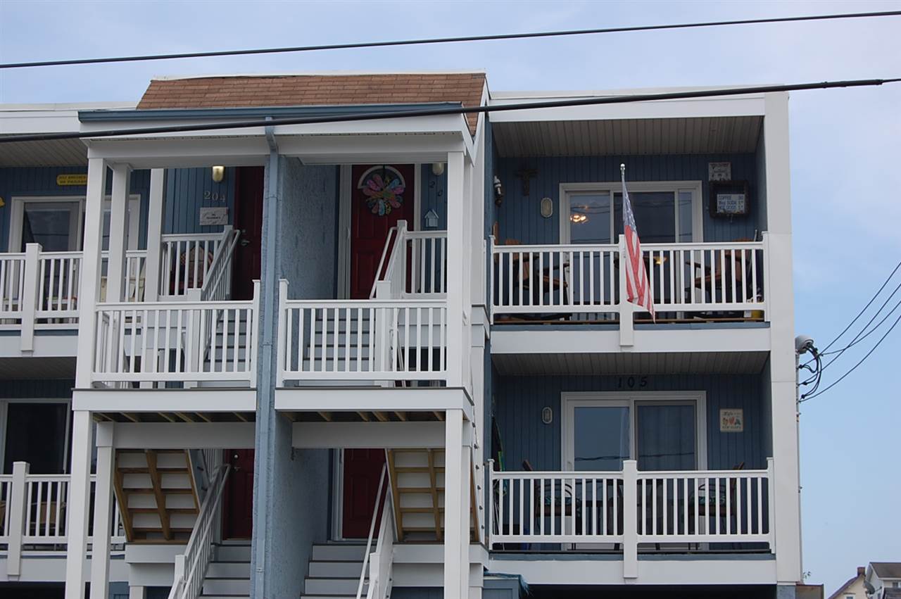 The deSatnick Real Estate Team