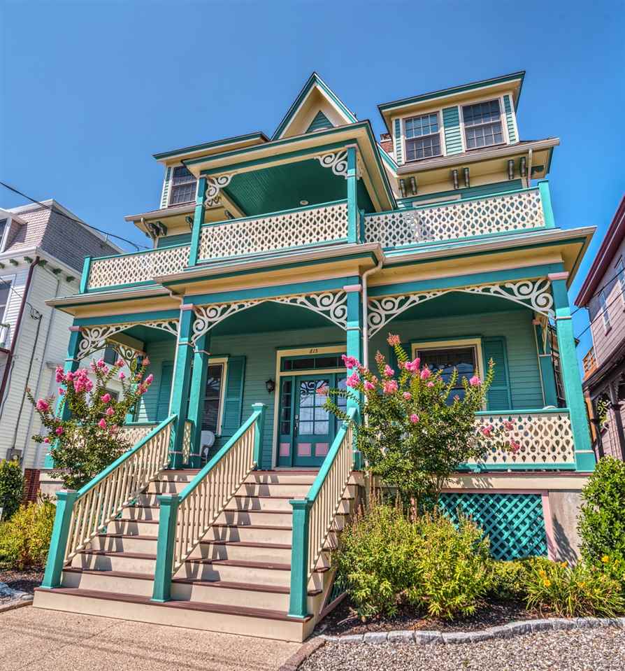 The deSatnick Real Estate Team