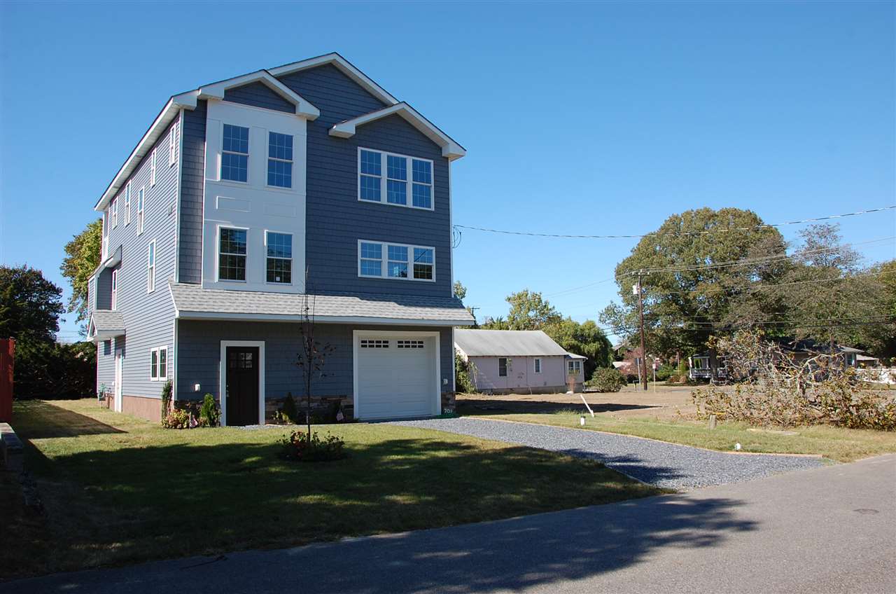 The deSatnick Real Estate Team