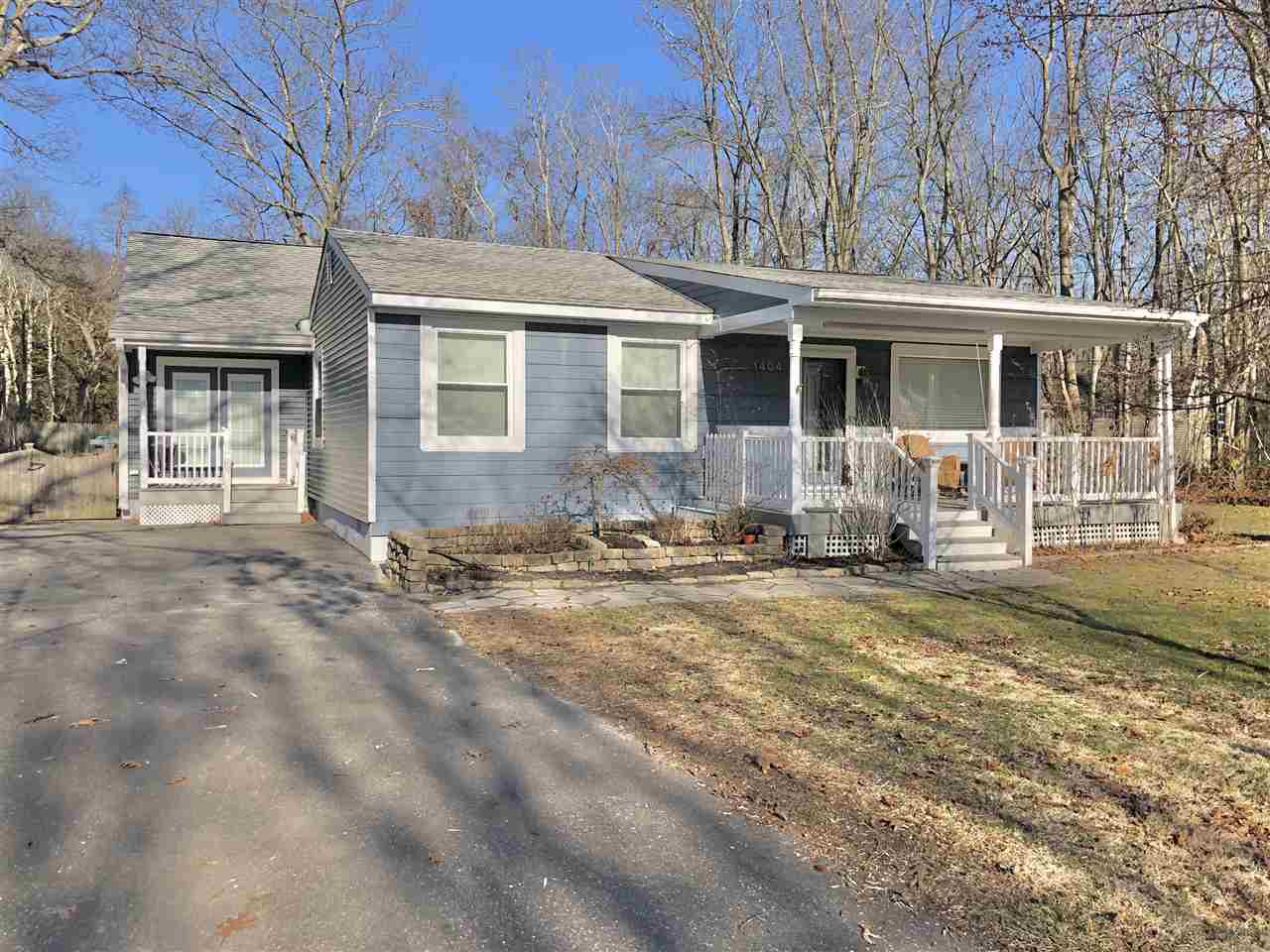 The deSatnick Real Estate Team