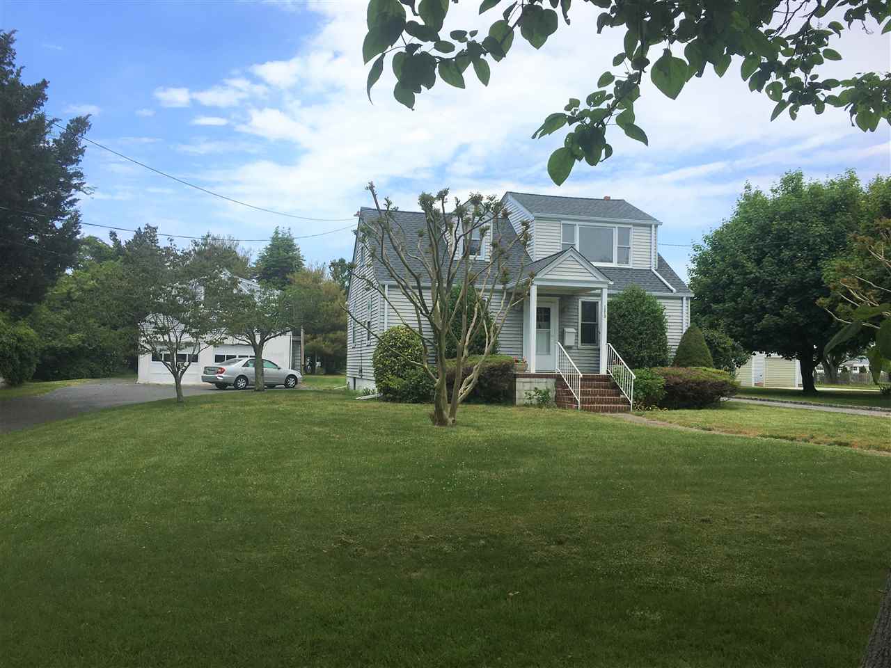 The deSatnick Real Estate Team