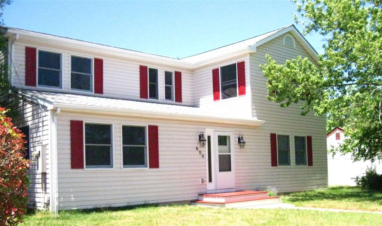 The deSatnick Real Estate Team