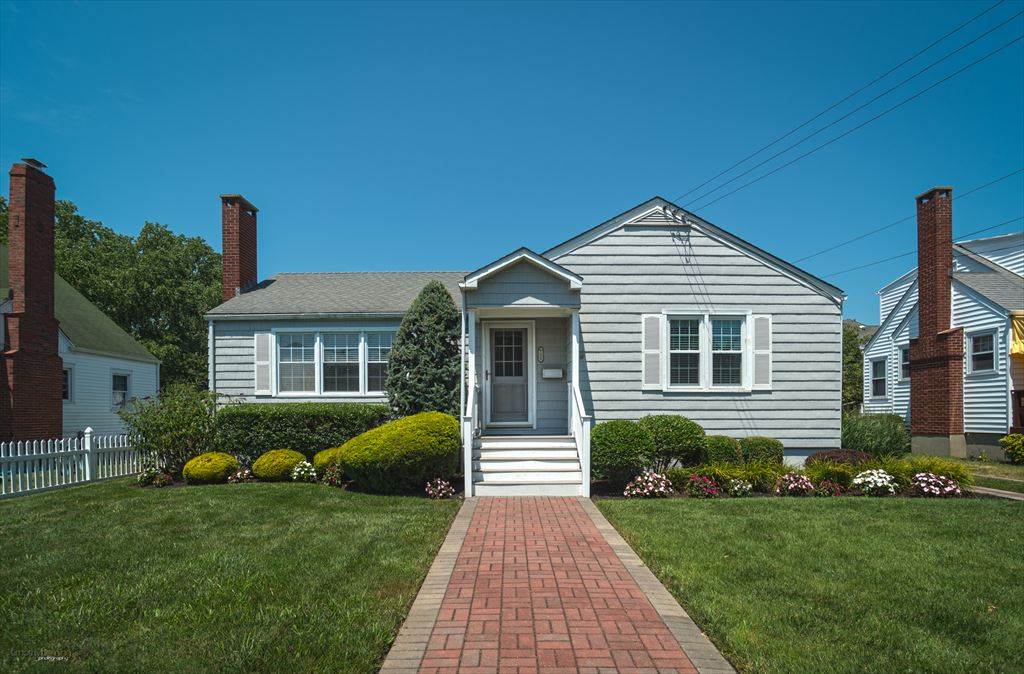 The deSatnick Real Estate Team