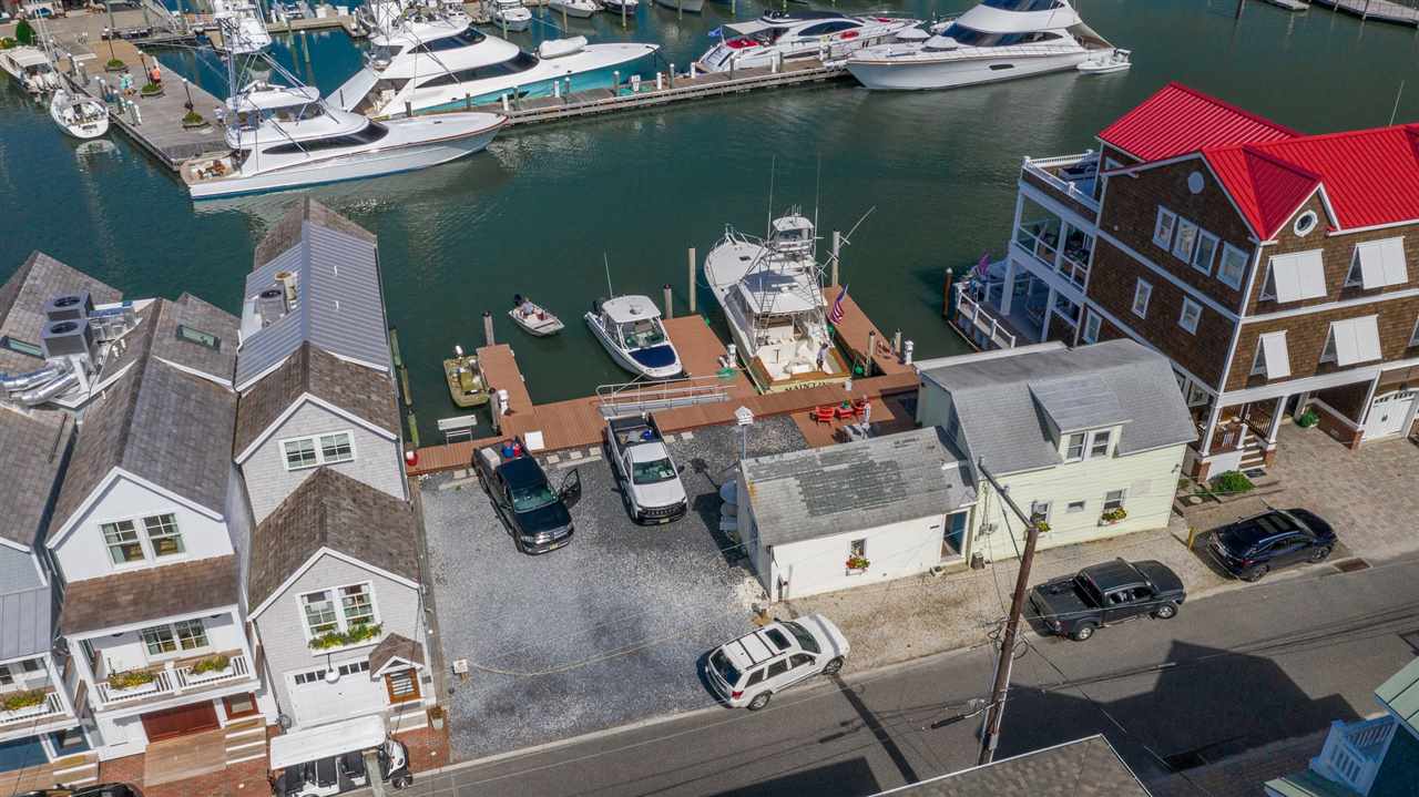 The deSatnick Real Estate Team