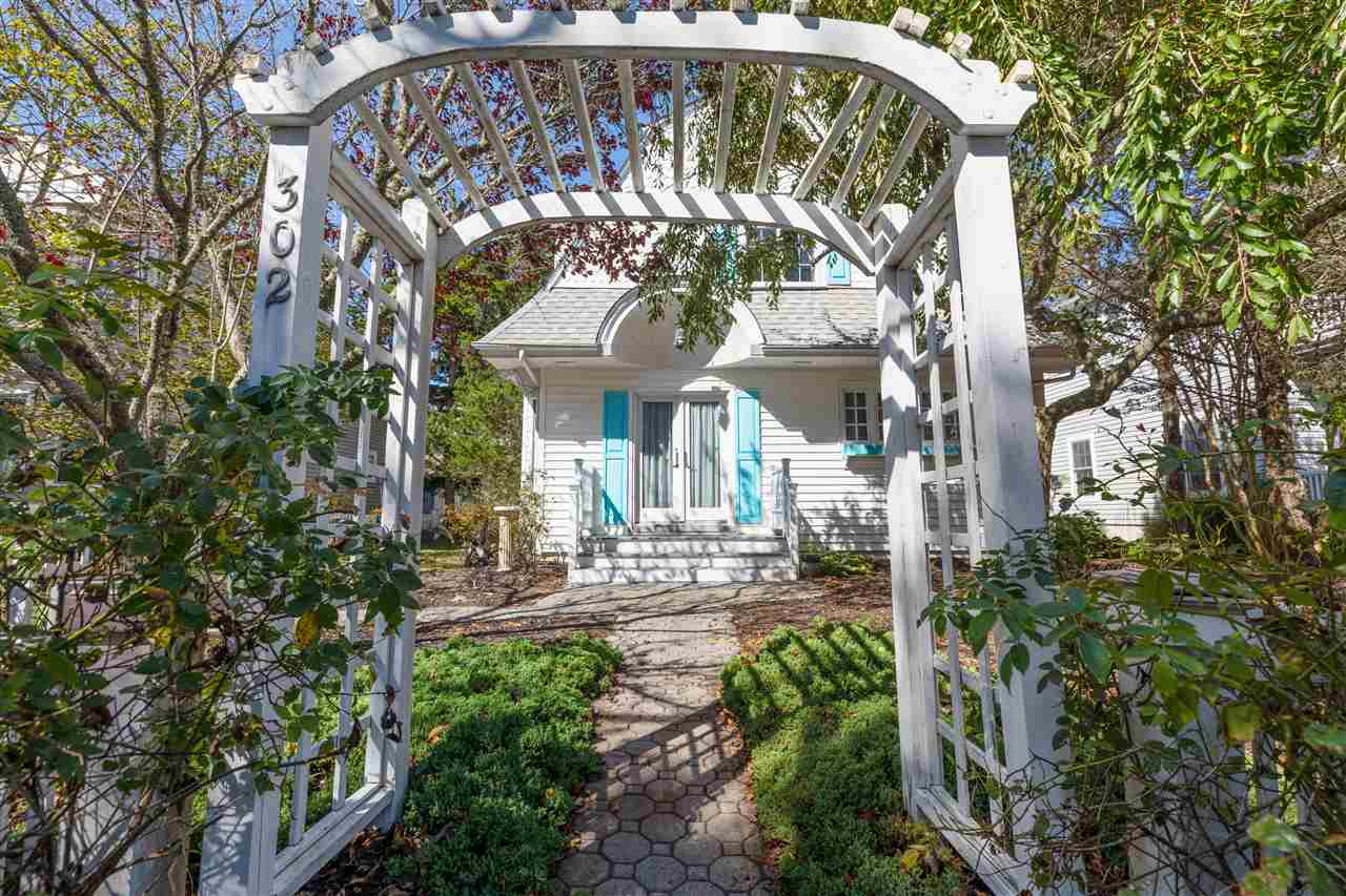 The deSatnick Real Estate Team