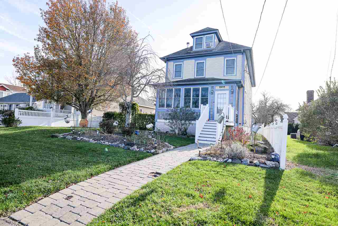 The deSatnick Real Estate Team