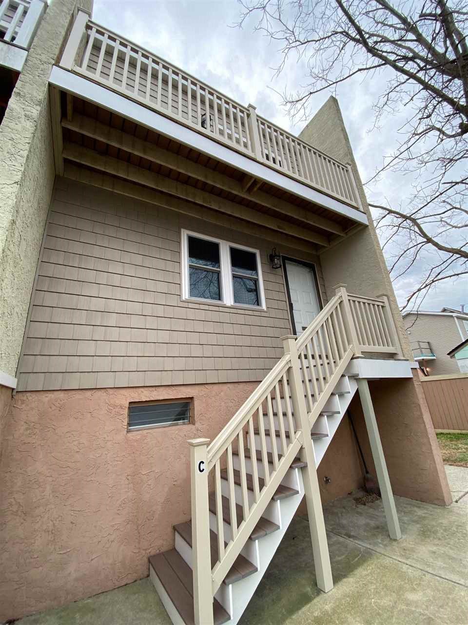 The deSatnick Real Estate Team