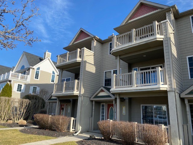 The deSatnick Real Estate Team