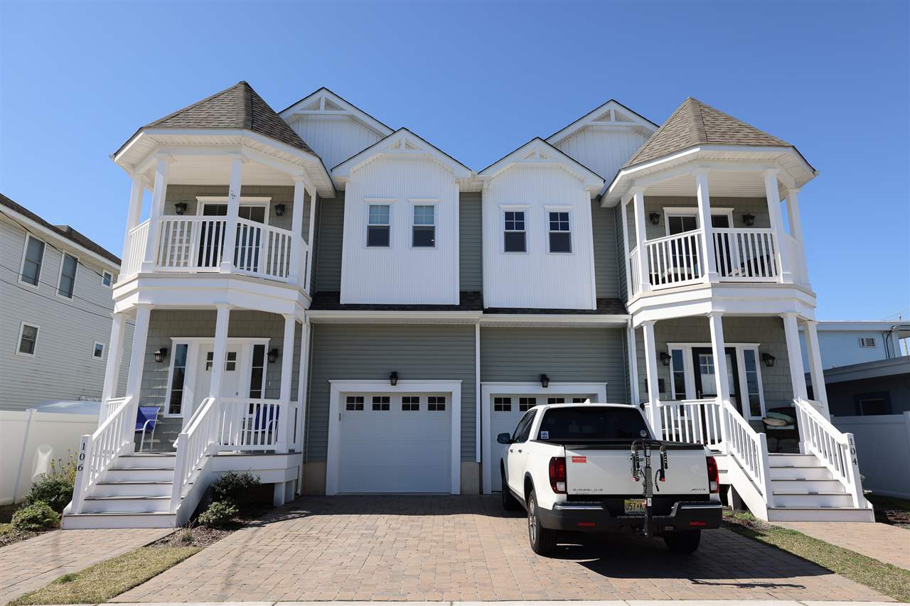 The deSatnick Real Estate Team