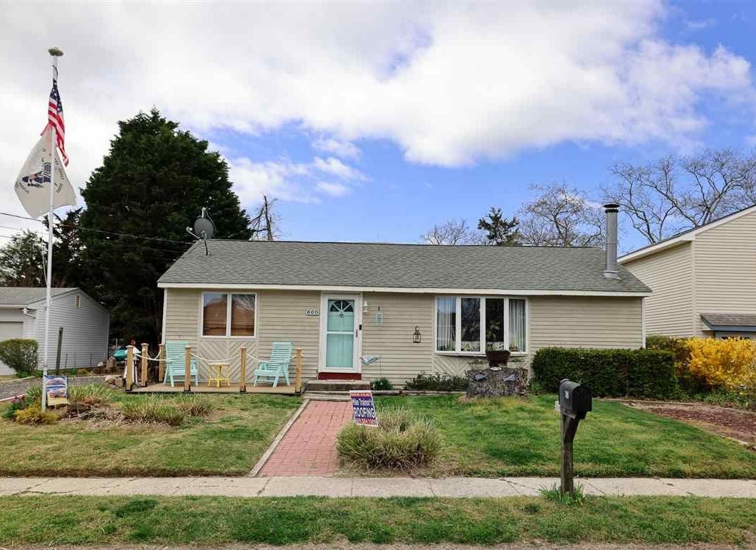 The deSatnick Real Estate Team