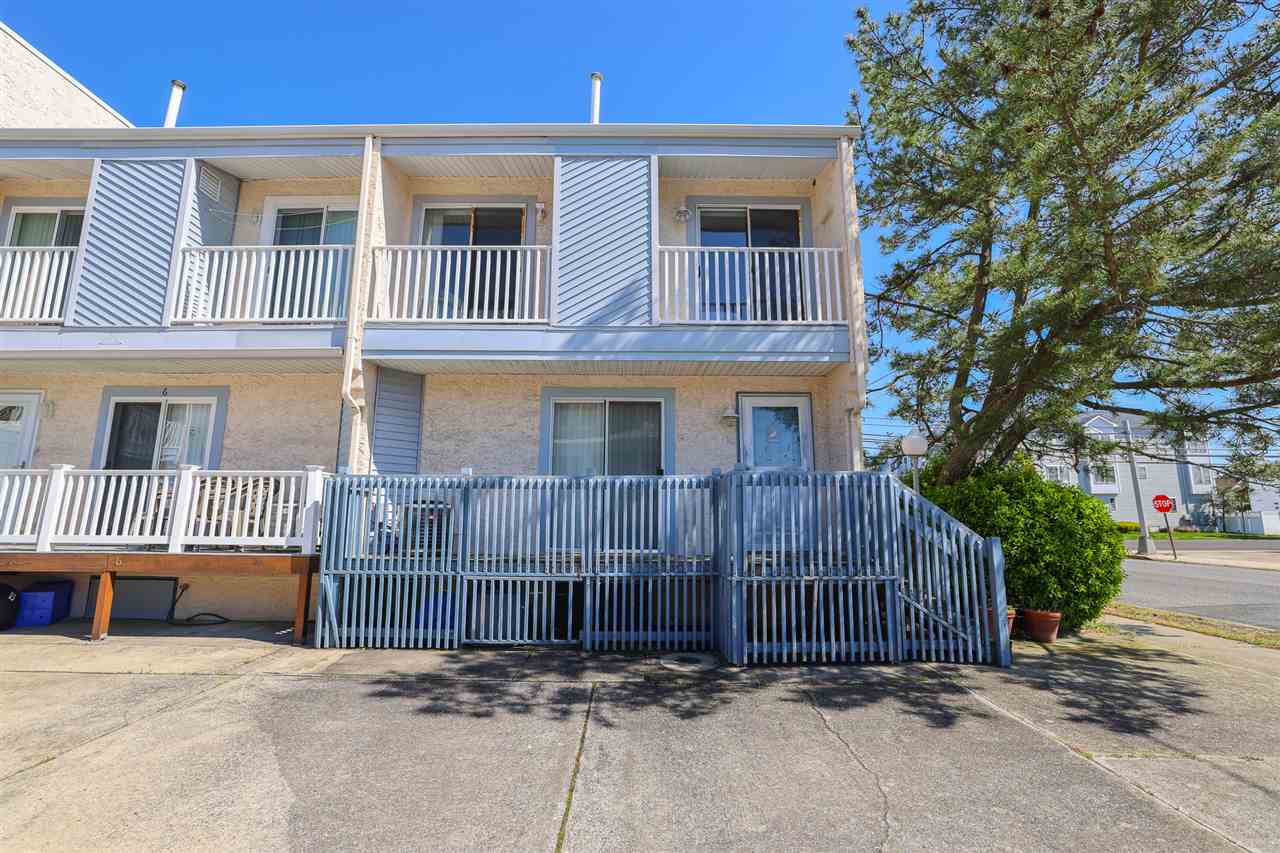 The deSatnick Real Estate Team