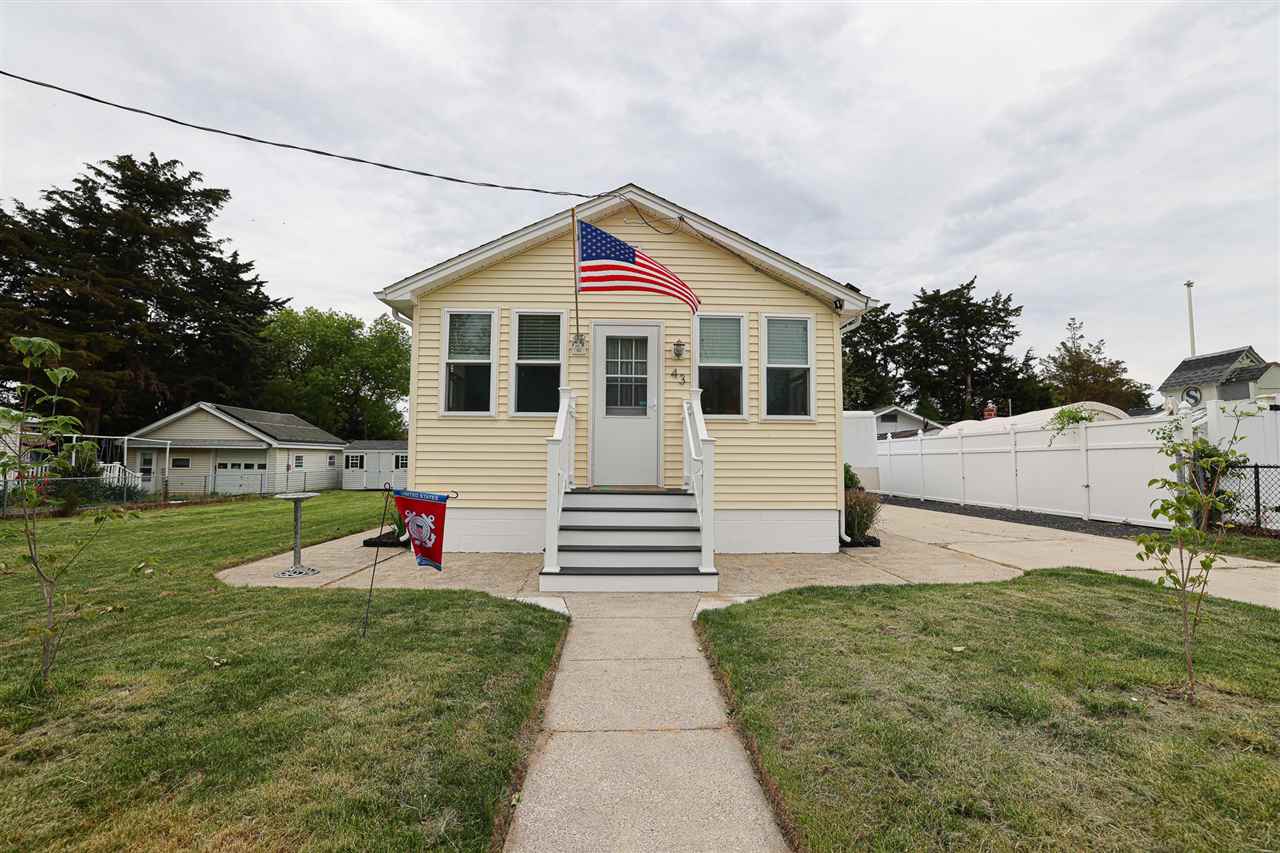 The deSatnick Real Estate Team