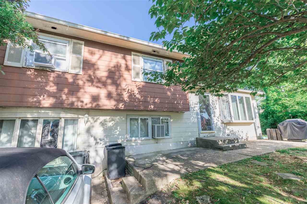 The deSatnick Real Estate Team