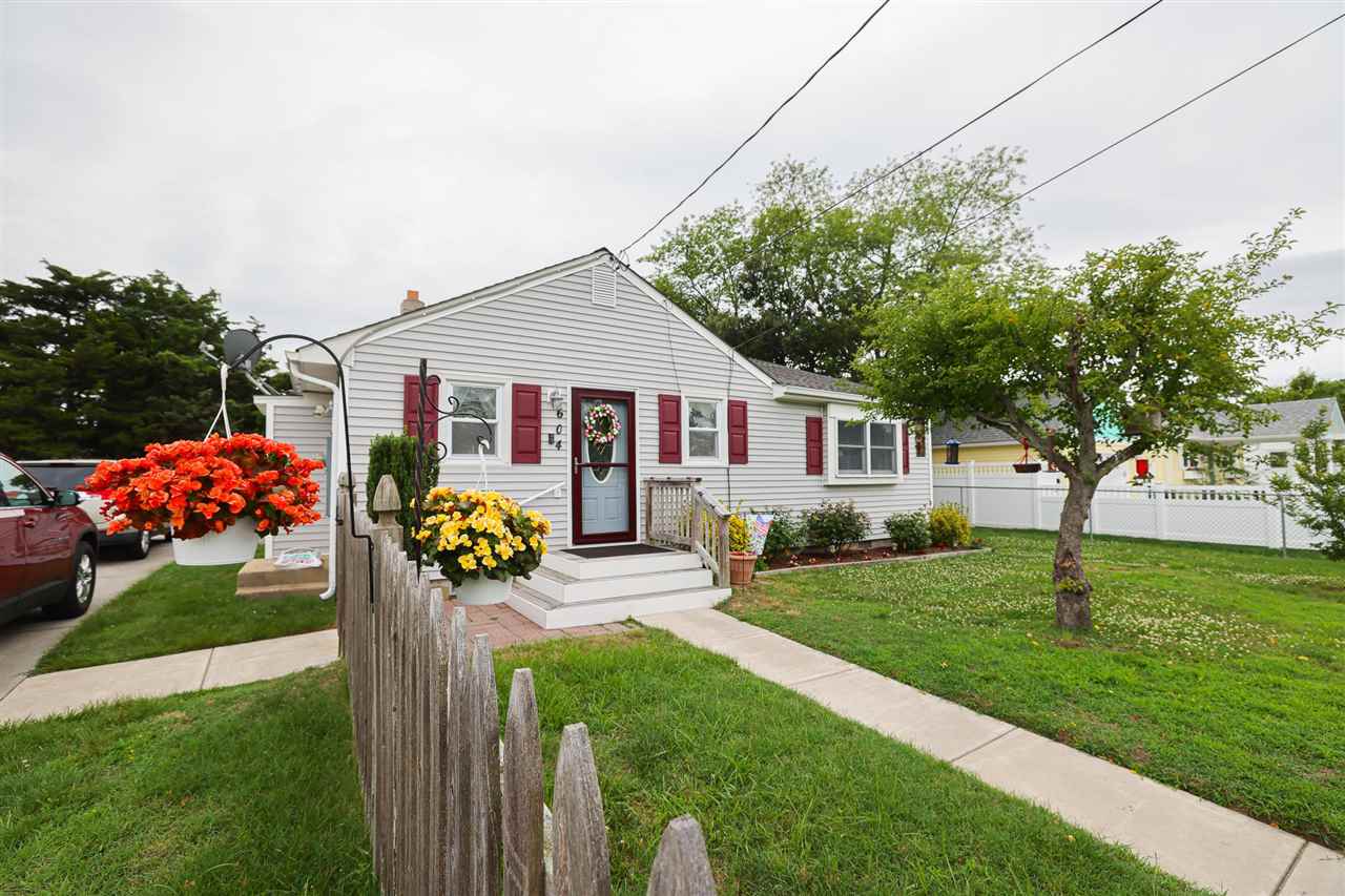 The deSatnick Real Estate Team