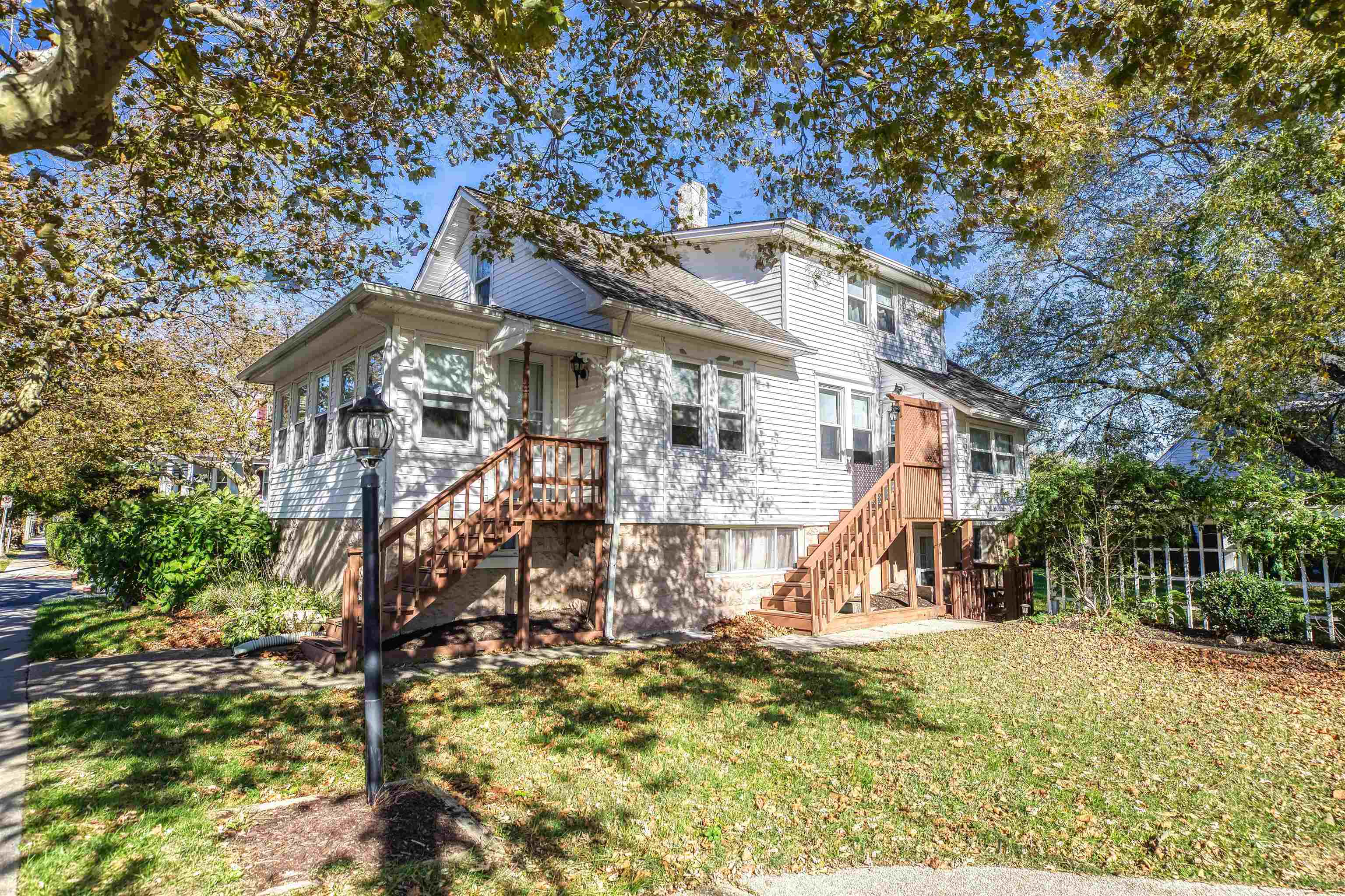 The deSatnick Real Estate Team