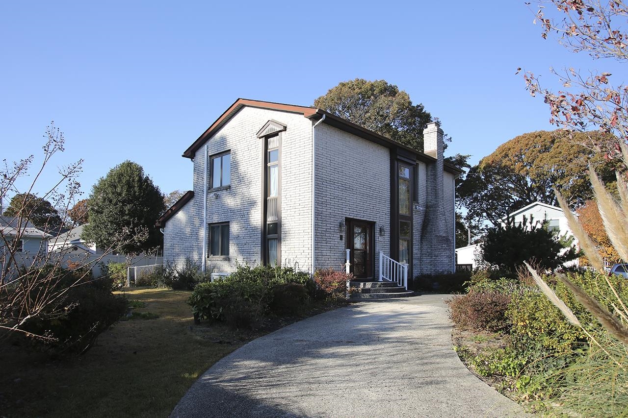 The deSatnick Real Estate Team