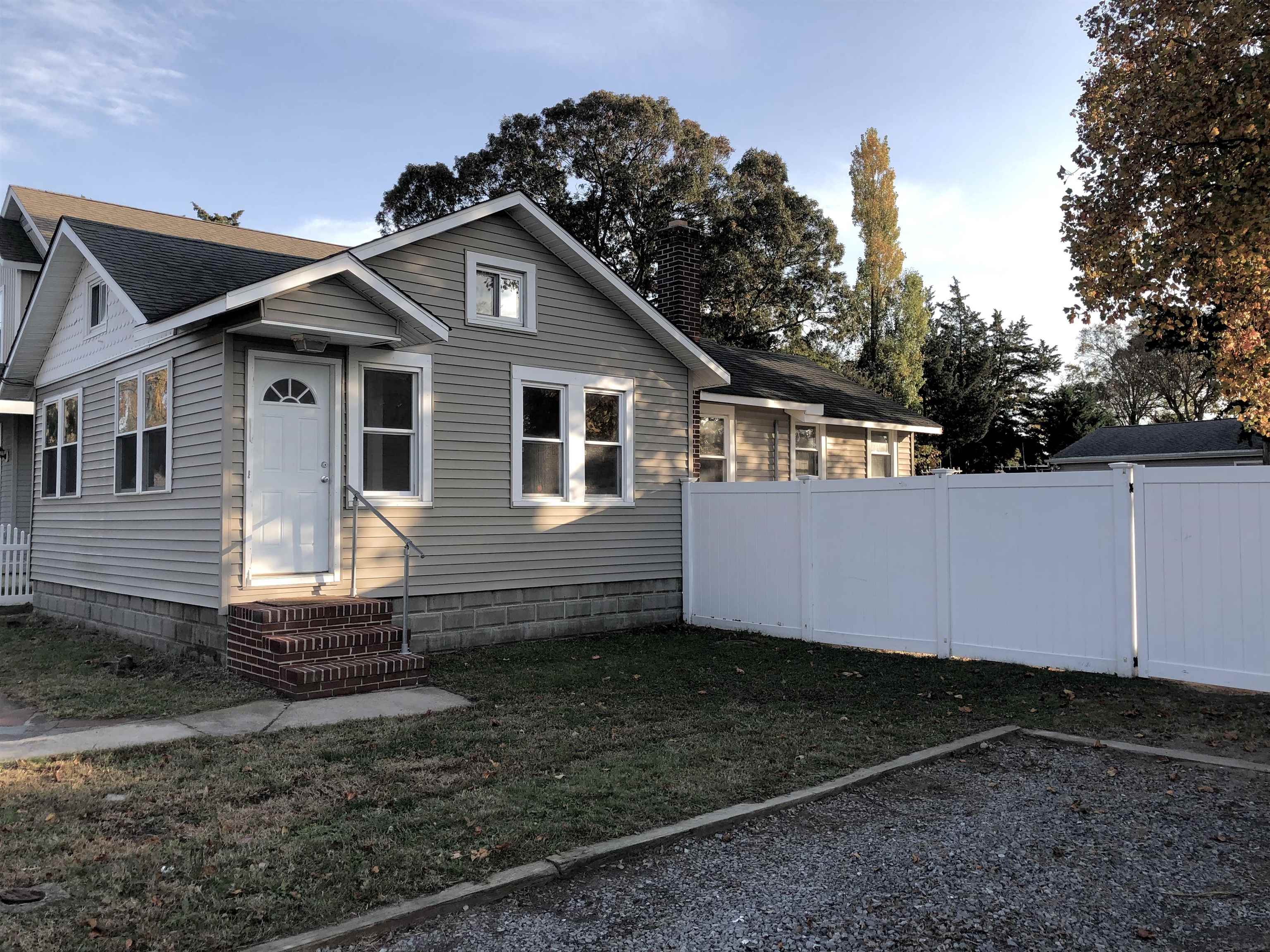 The deSatnick Real Estate Team