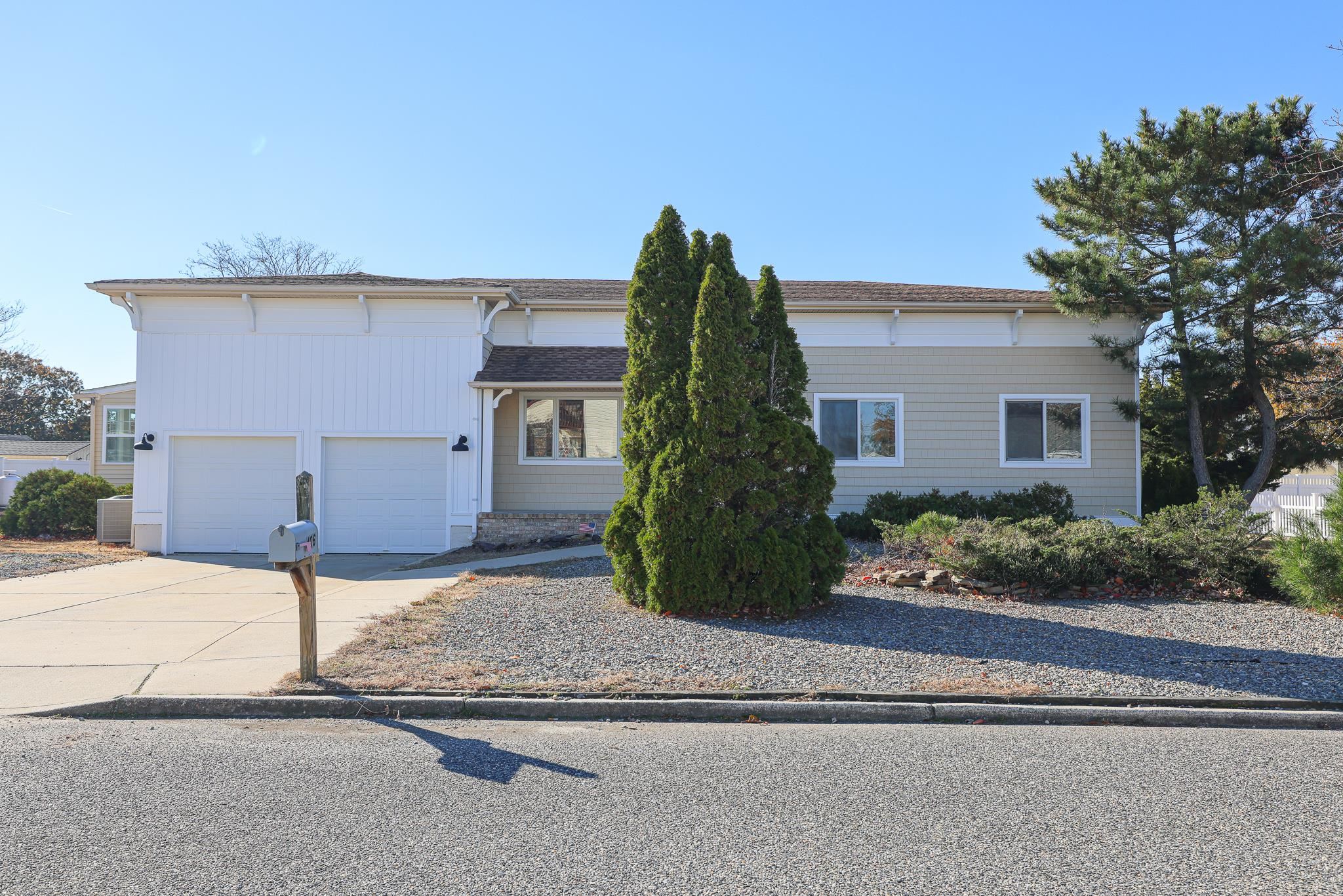 The deSatnick Real Estate Team