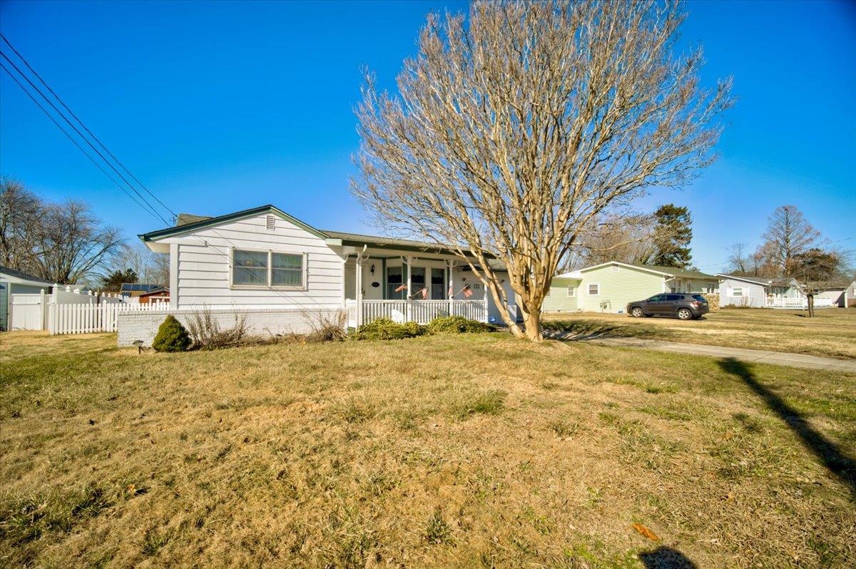 The deSatnick Real Estate Team